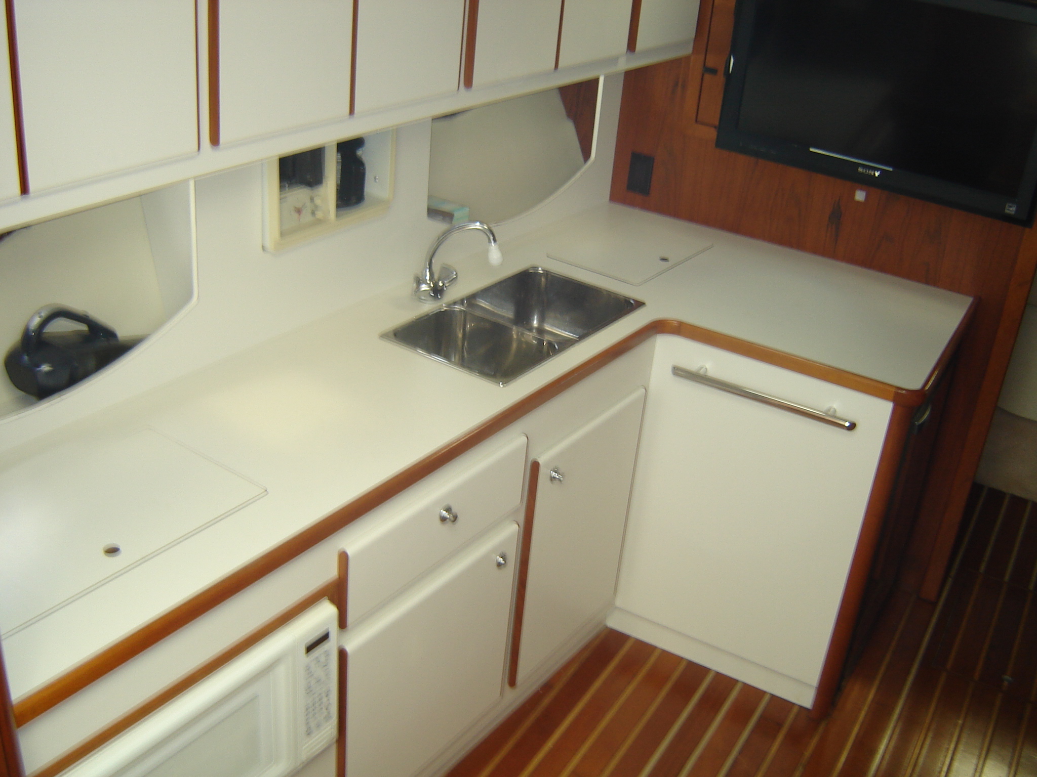 1997 Tiara Yachts 3500 EXPRESS Image Thumbnail #37