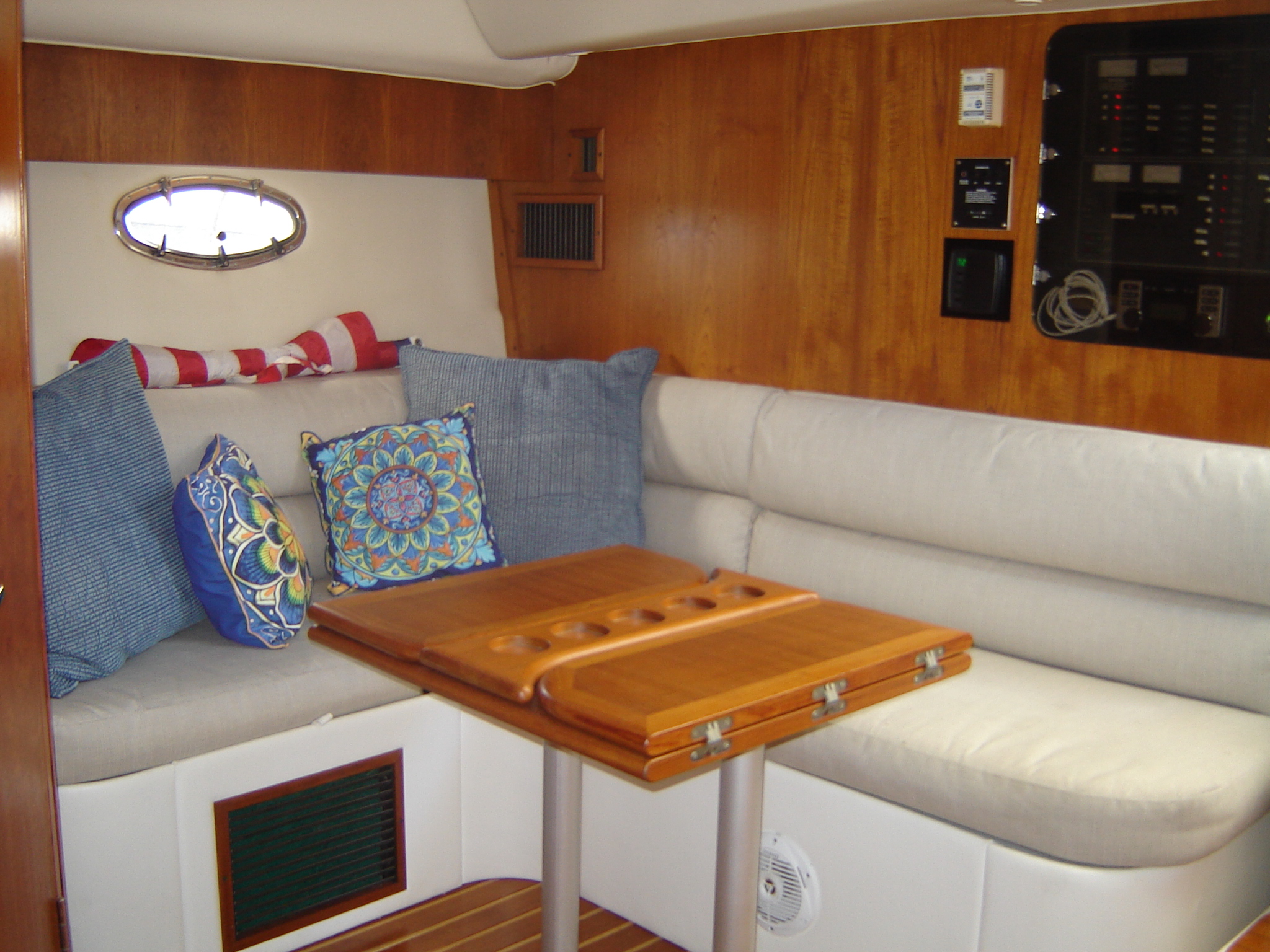 1997 Tiara Yachts 3500 EXPRESS Image Thumbnail #36