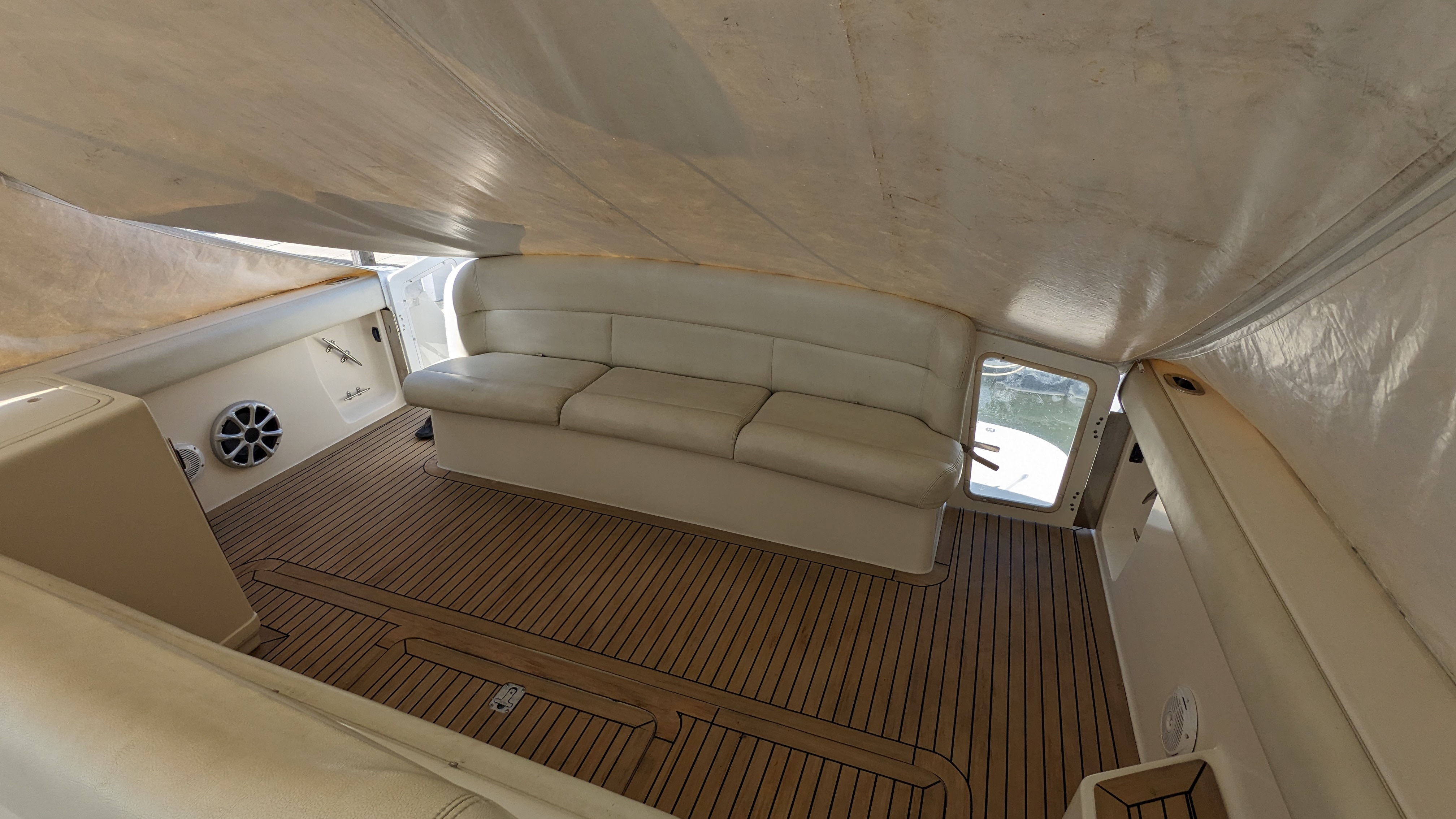 1997 Tiara Yachts 3500 EXPRESS Image Thumbnail #7