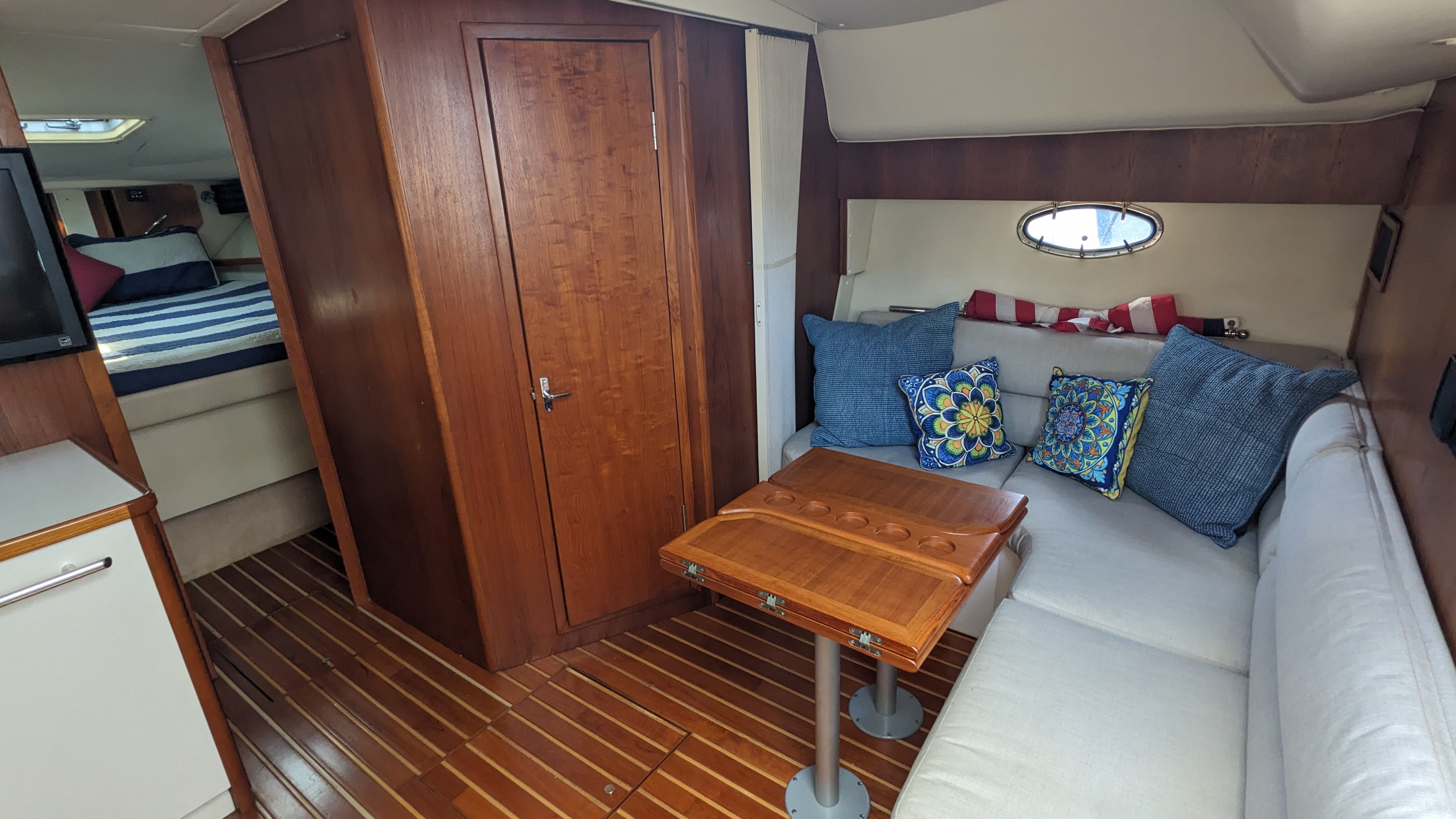 1997 Tiara Yachts 3500 EXPRESS Image Thumbnail #29