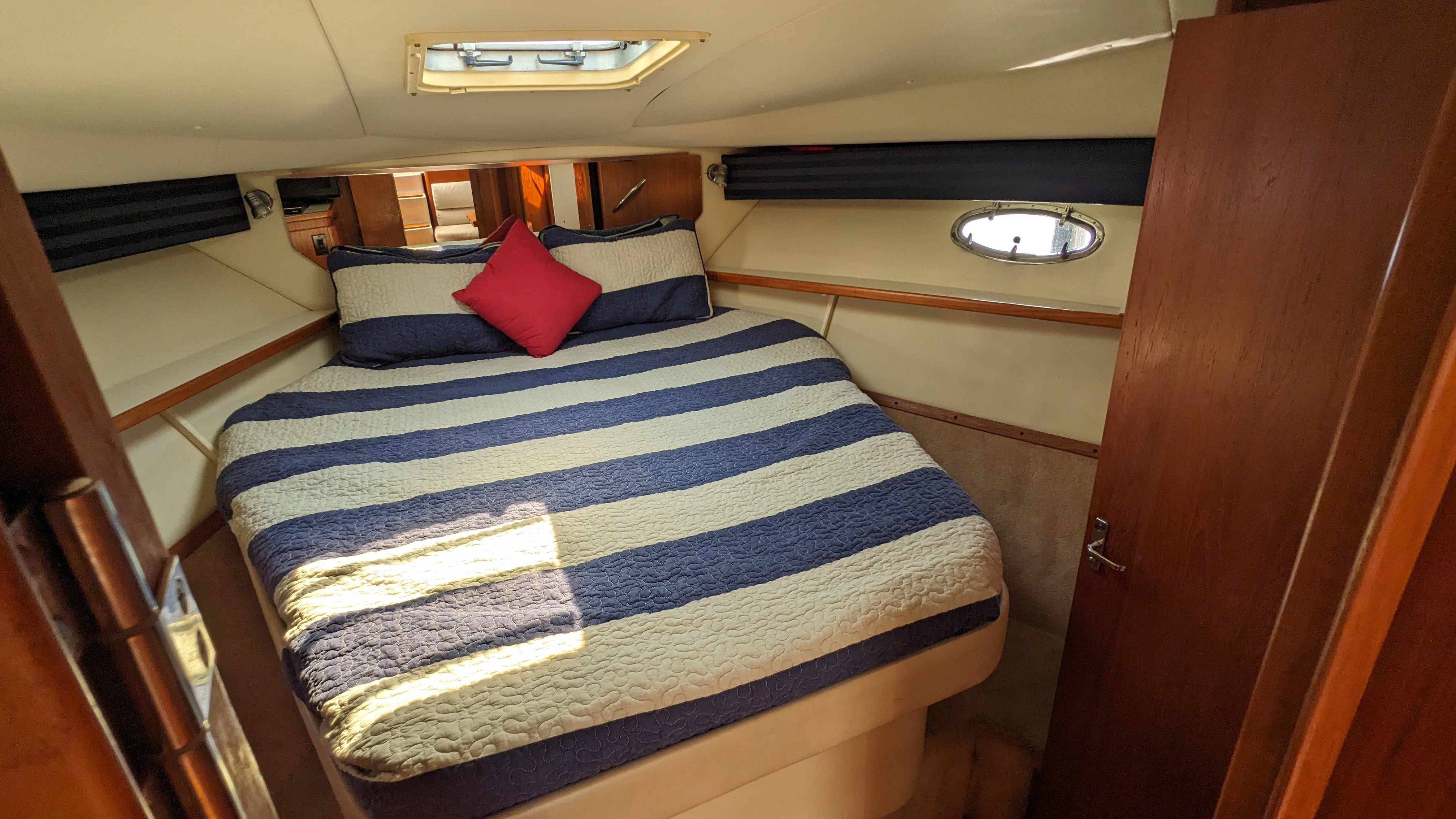 1997 Tiara Yachts 3500 EXPRESS Image Thumbnail #27