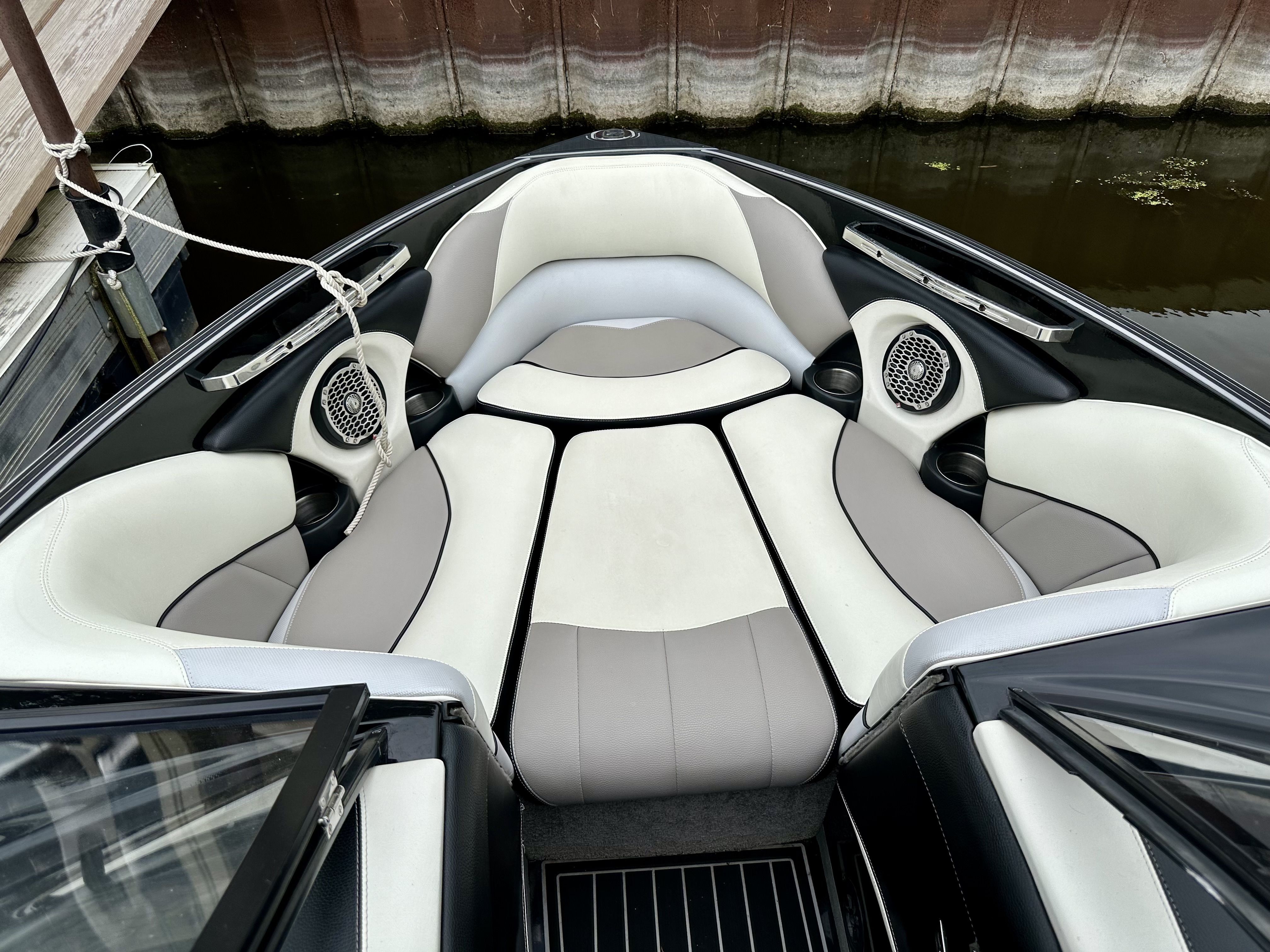2012 Malibu Wakesetter 247 LSV Image Thumbnail #4