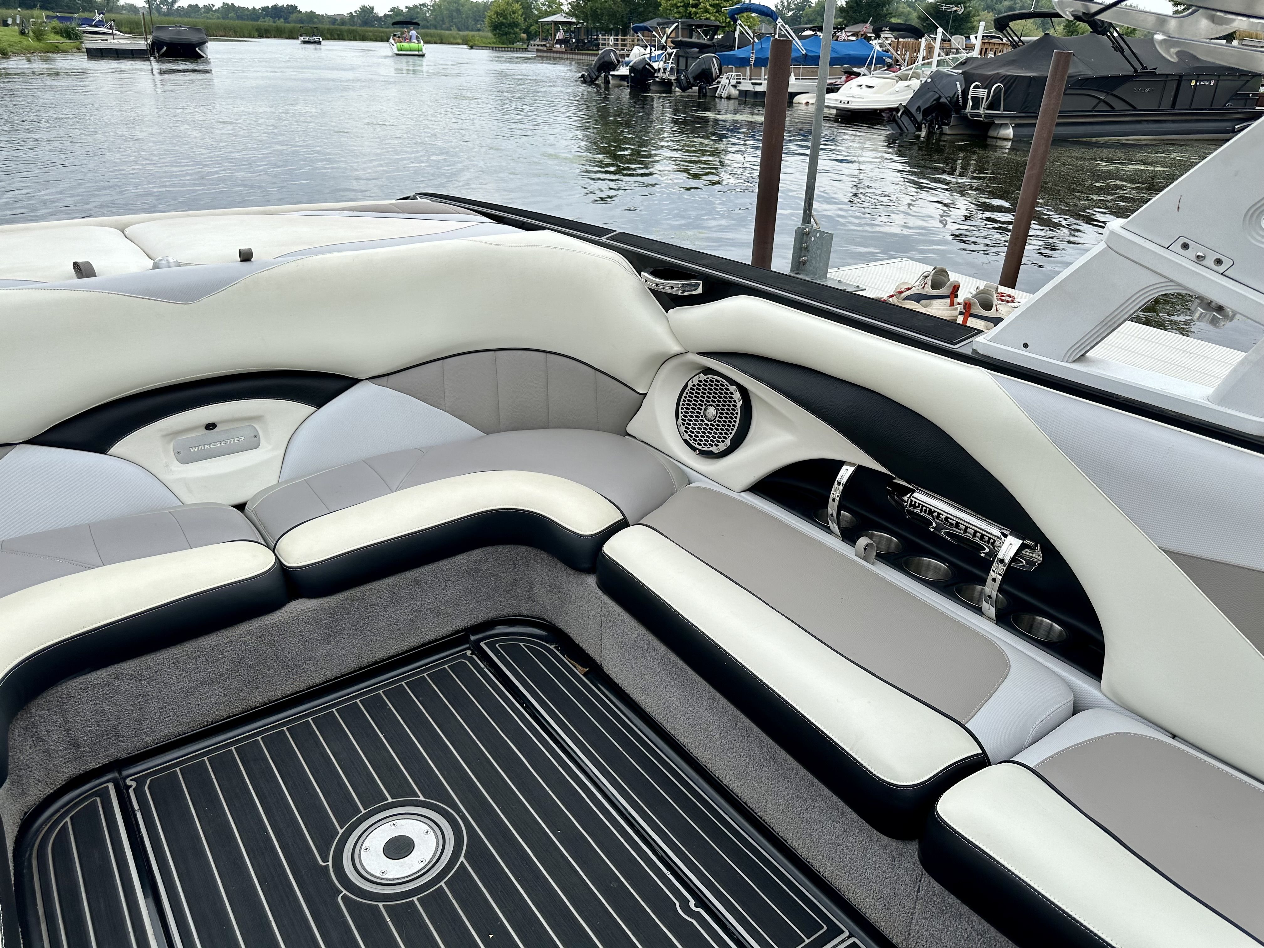 2012 Malibu Wakesetter 247 LSV Image Thumbnail #17