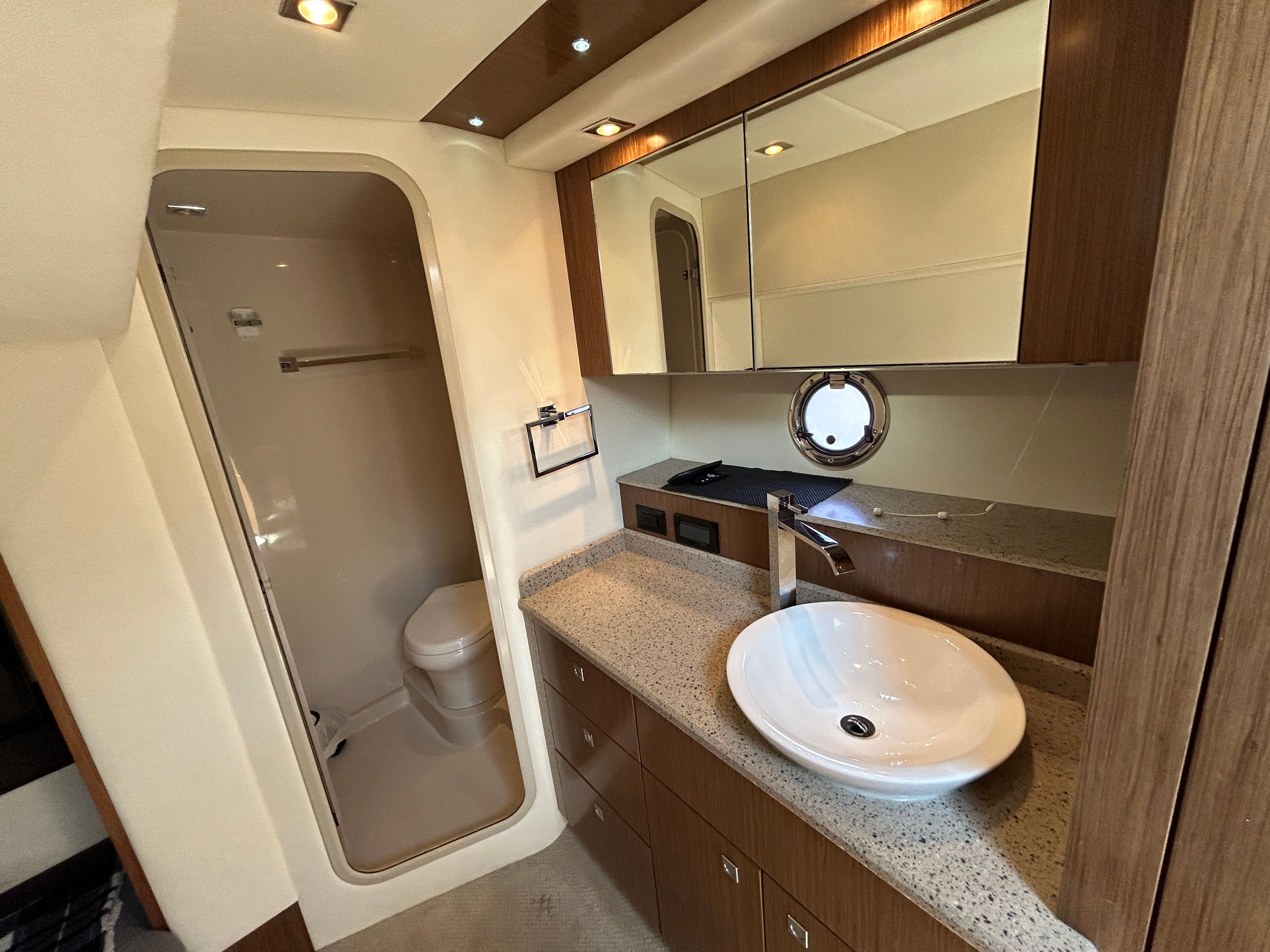 2013 Cruisers Yachts 41 CANTIUS Image Thumbnail #26