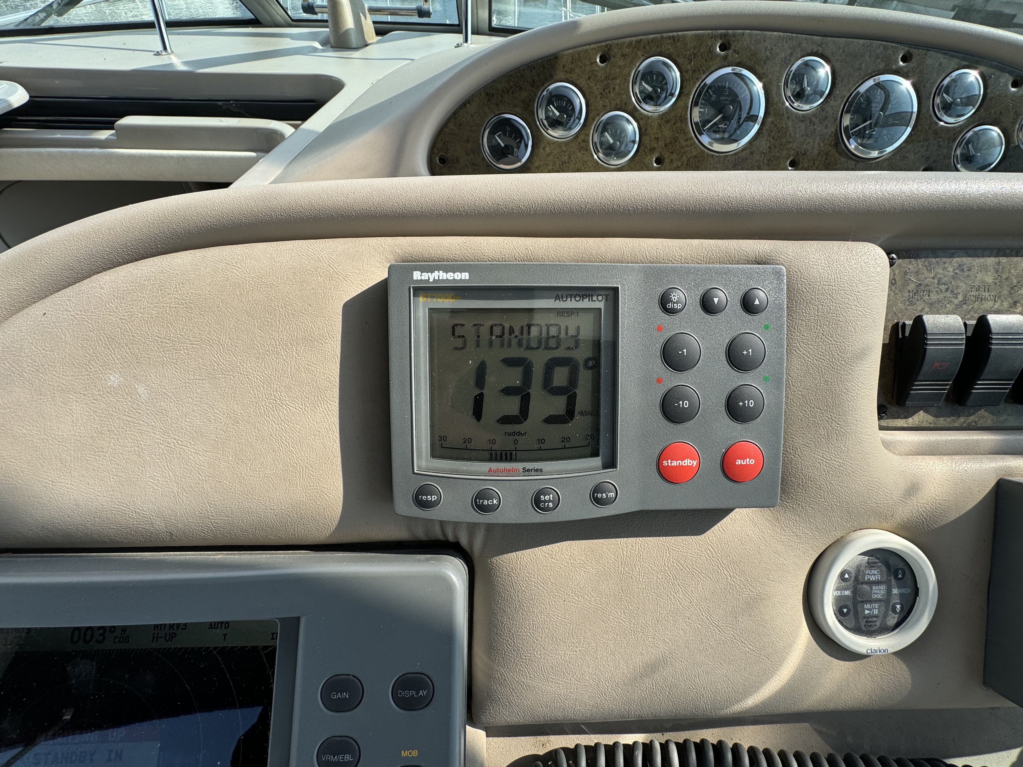 2000 Sea Ray
                                                             310 SUNDANCER Image Thumbnail #9