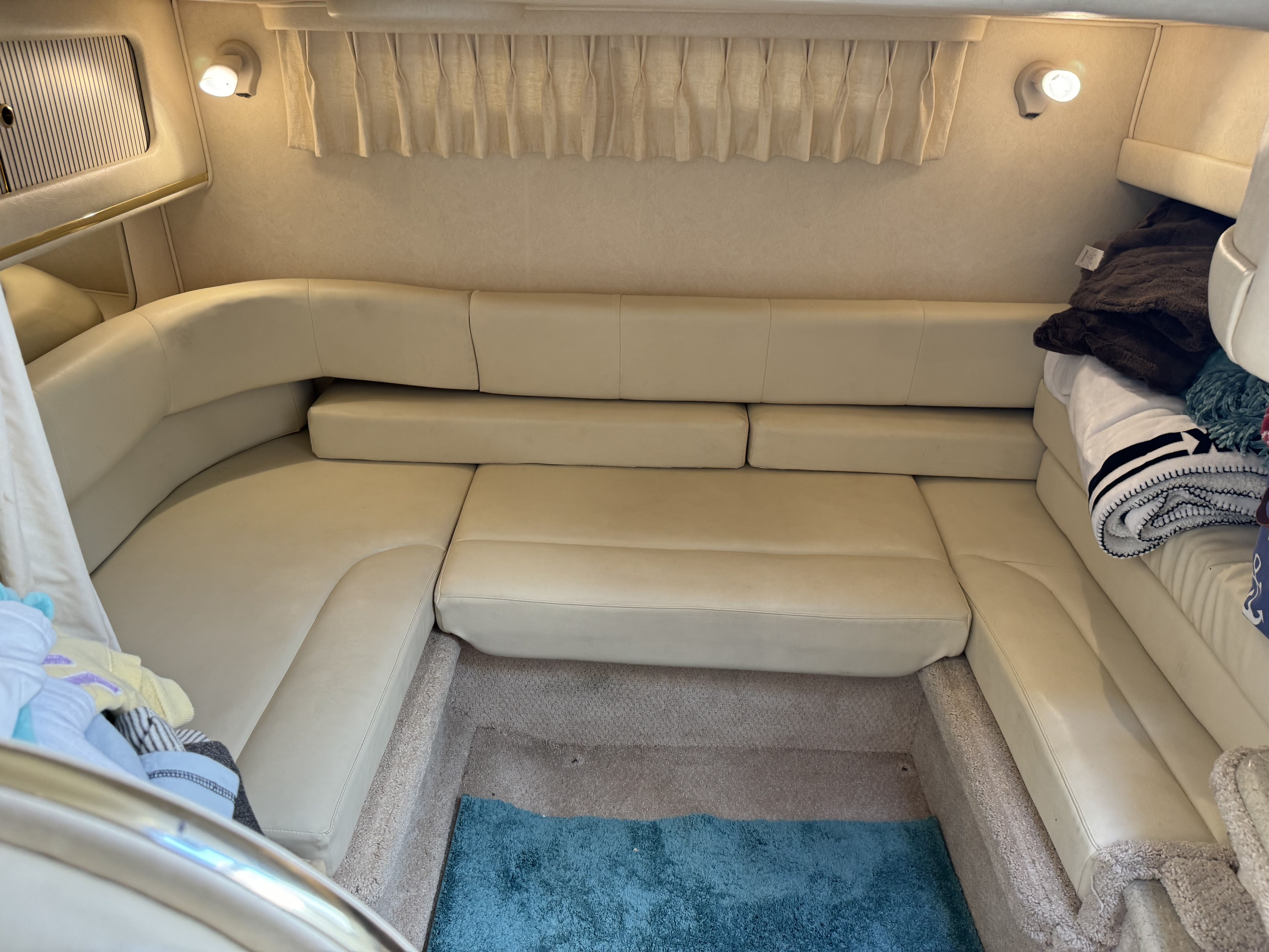 2000 Sea Ray
                                                             310 SUNDANCER Image Thumbnail #21