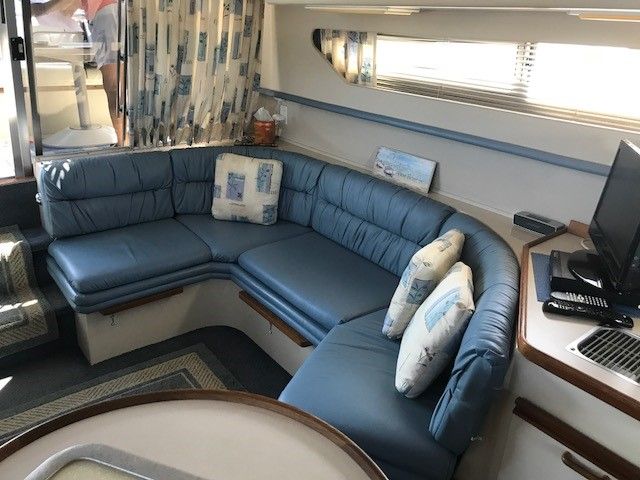 1989 Carver Yachts
                                                             30 SANTEGO Image Thumbnail #5