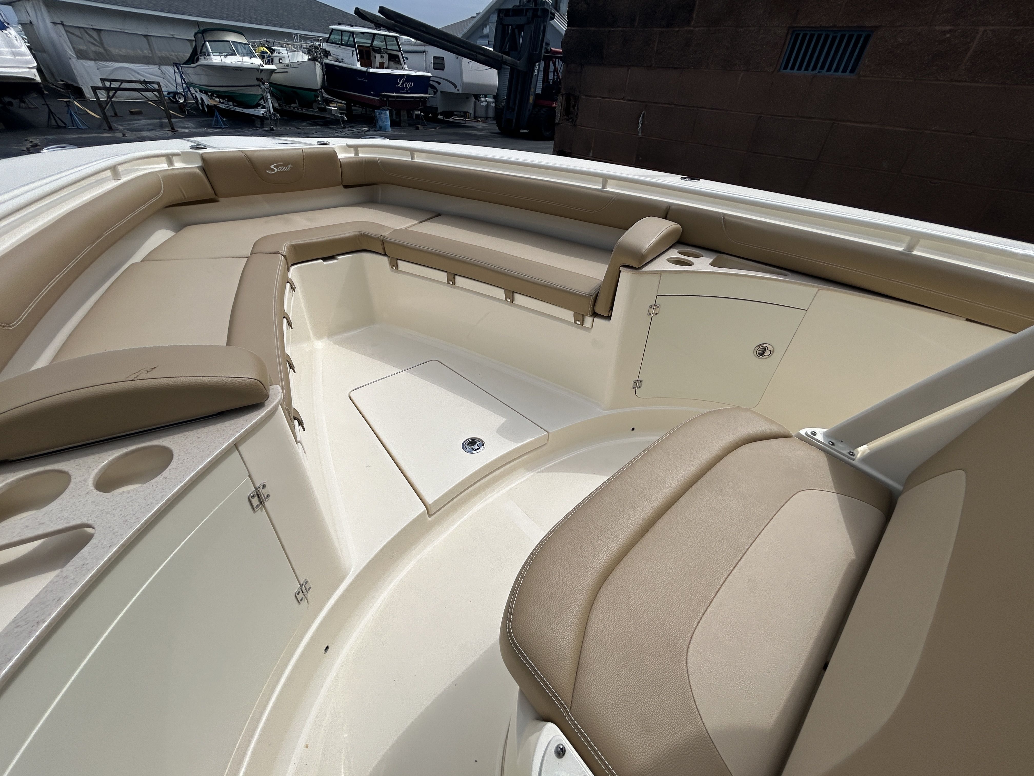 2018 Scout 275 LXF Image Thumbnail #8