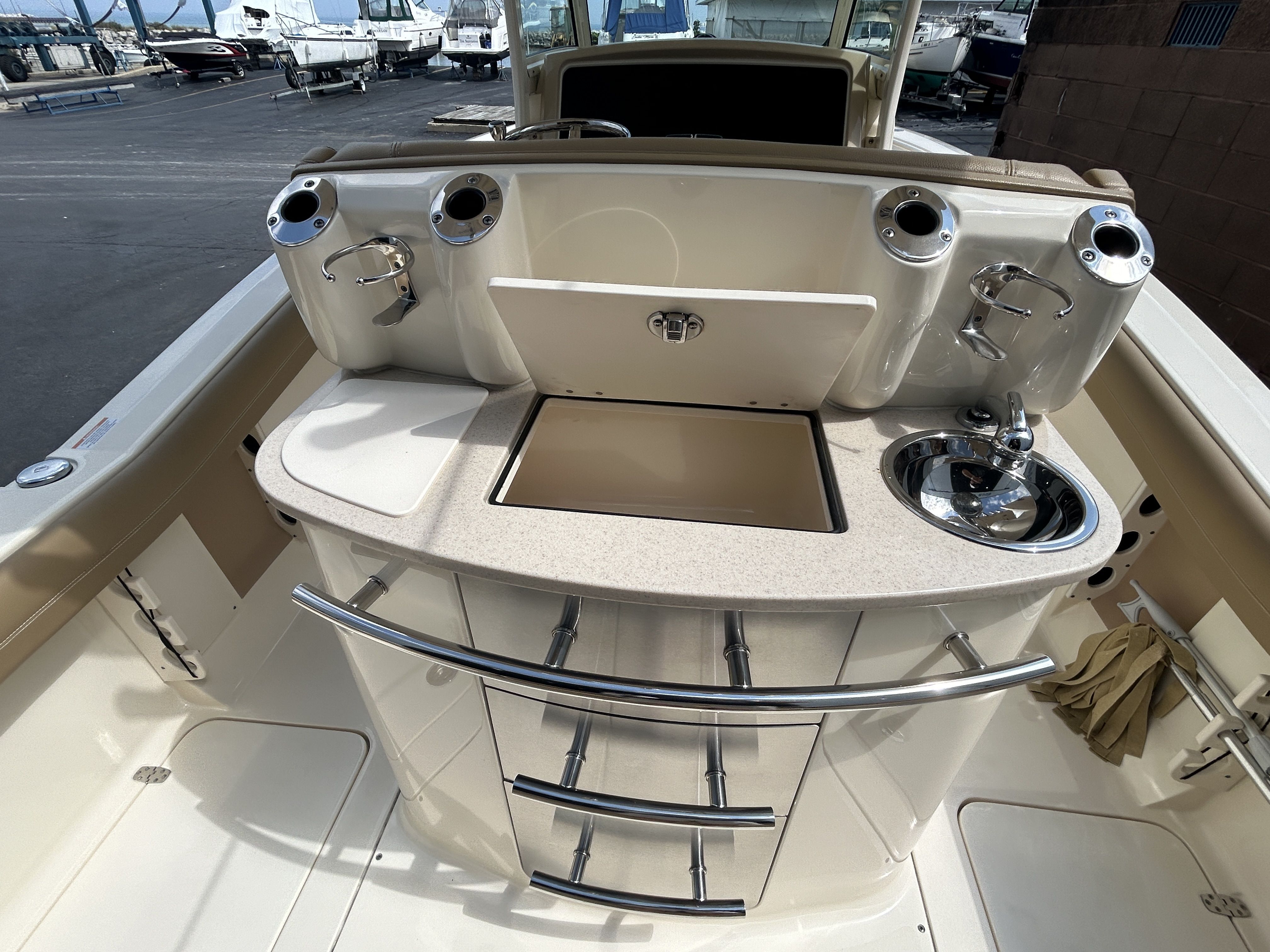 2018 Scout 275 LXF Image Thumbnail #9