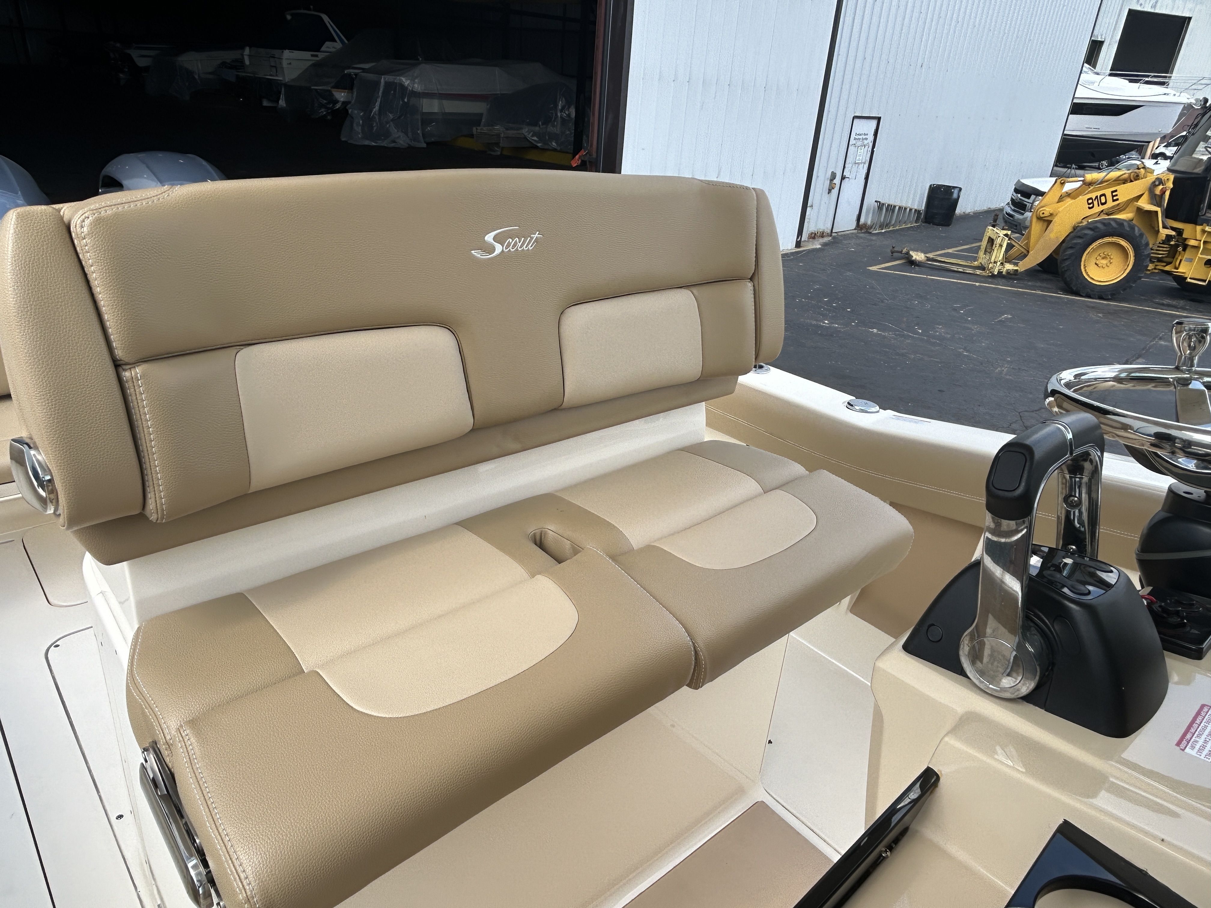 2018 Scout 275 LXF Image Thumbnail #15