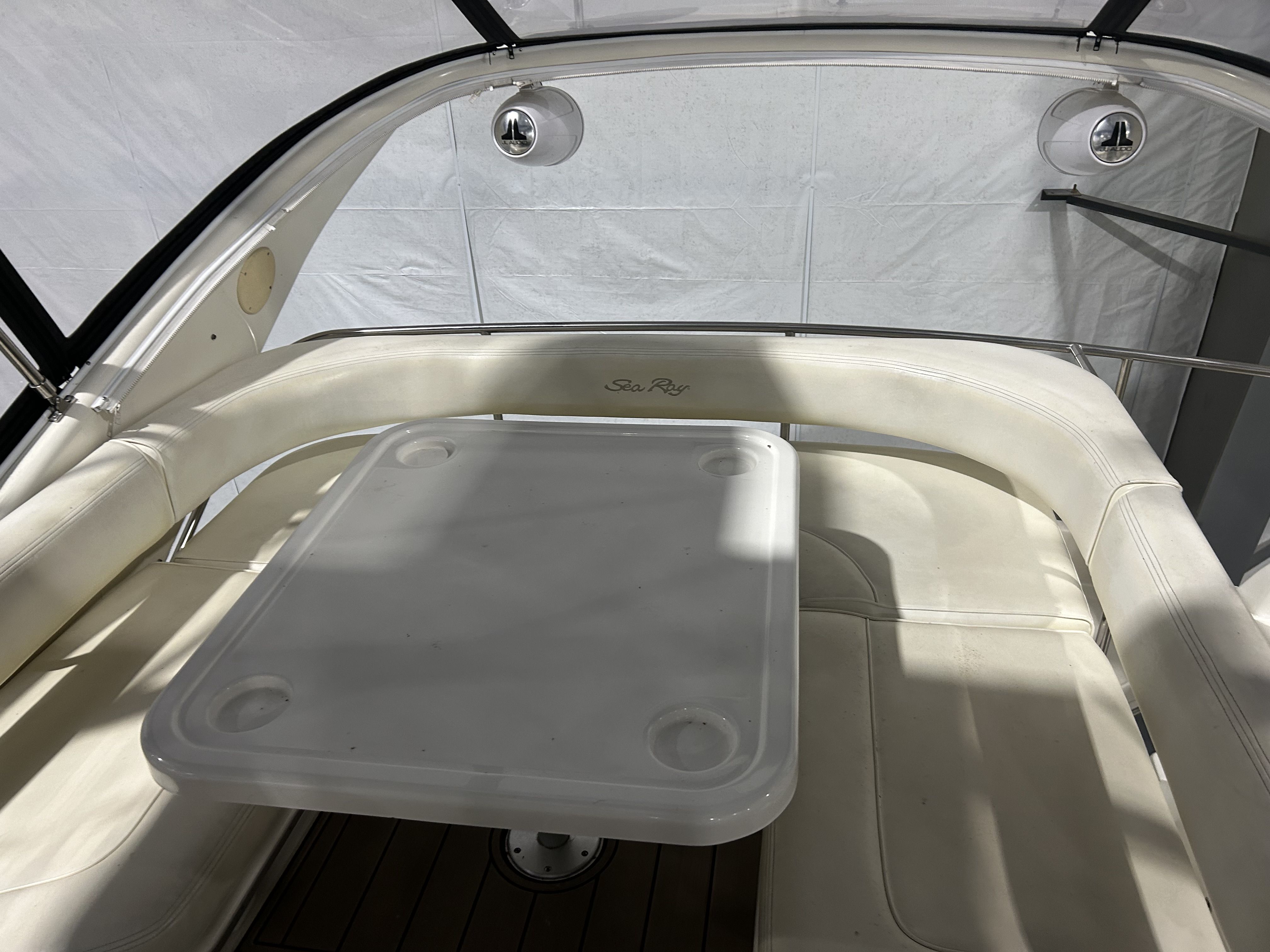 2001 Sea Ray
                                                             400 Sedan Bridge Image Thumbnail #3