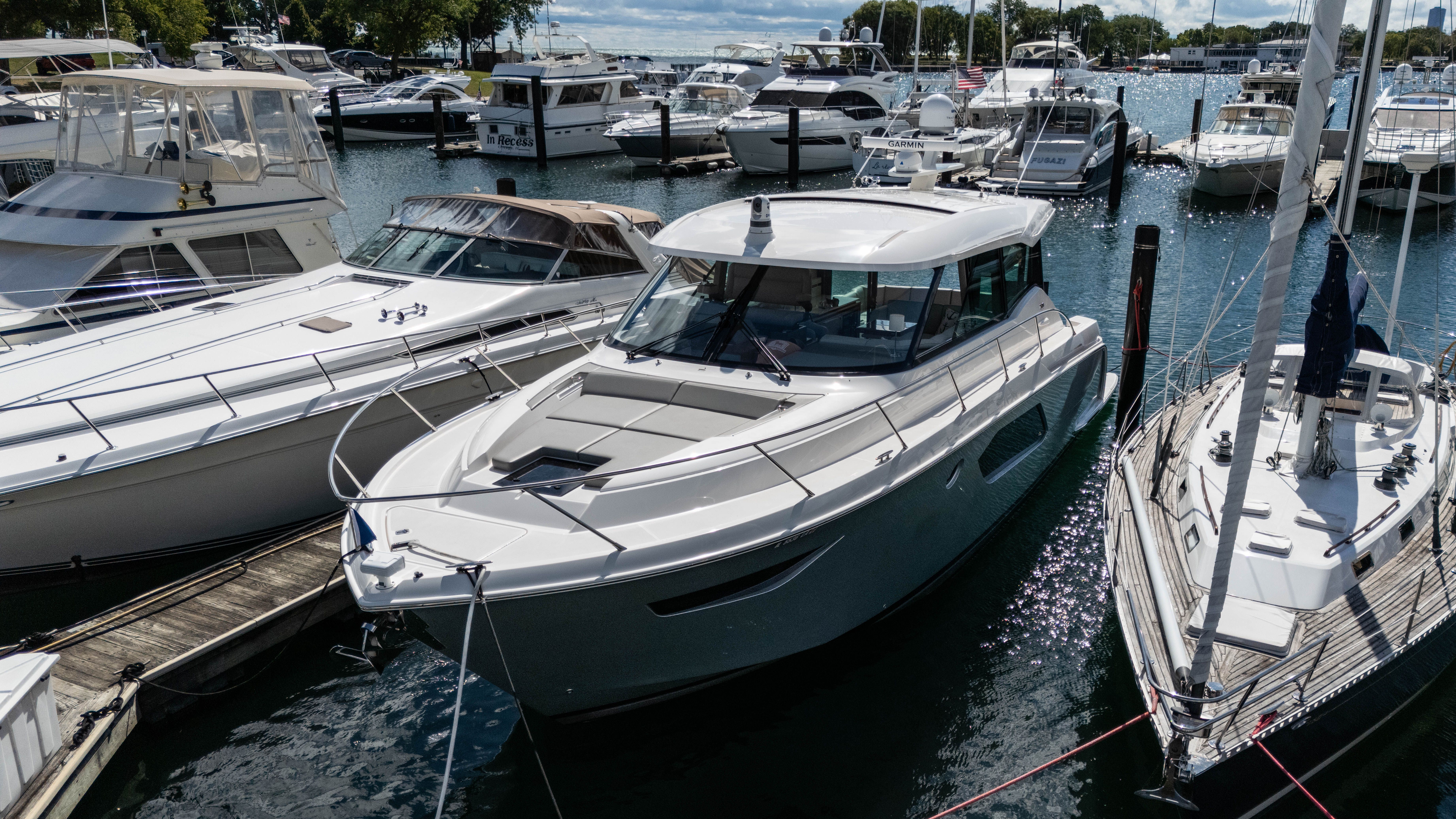 2020 Tiara Yachts
                                                             49 COUPE Image Thumbnail #4