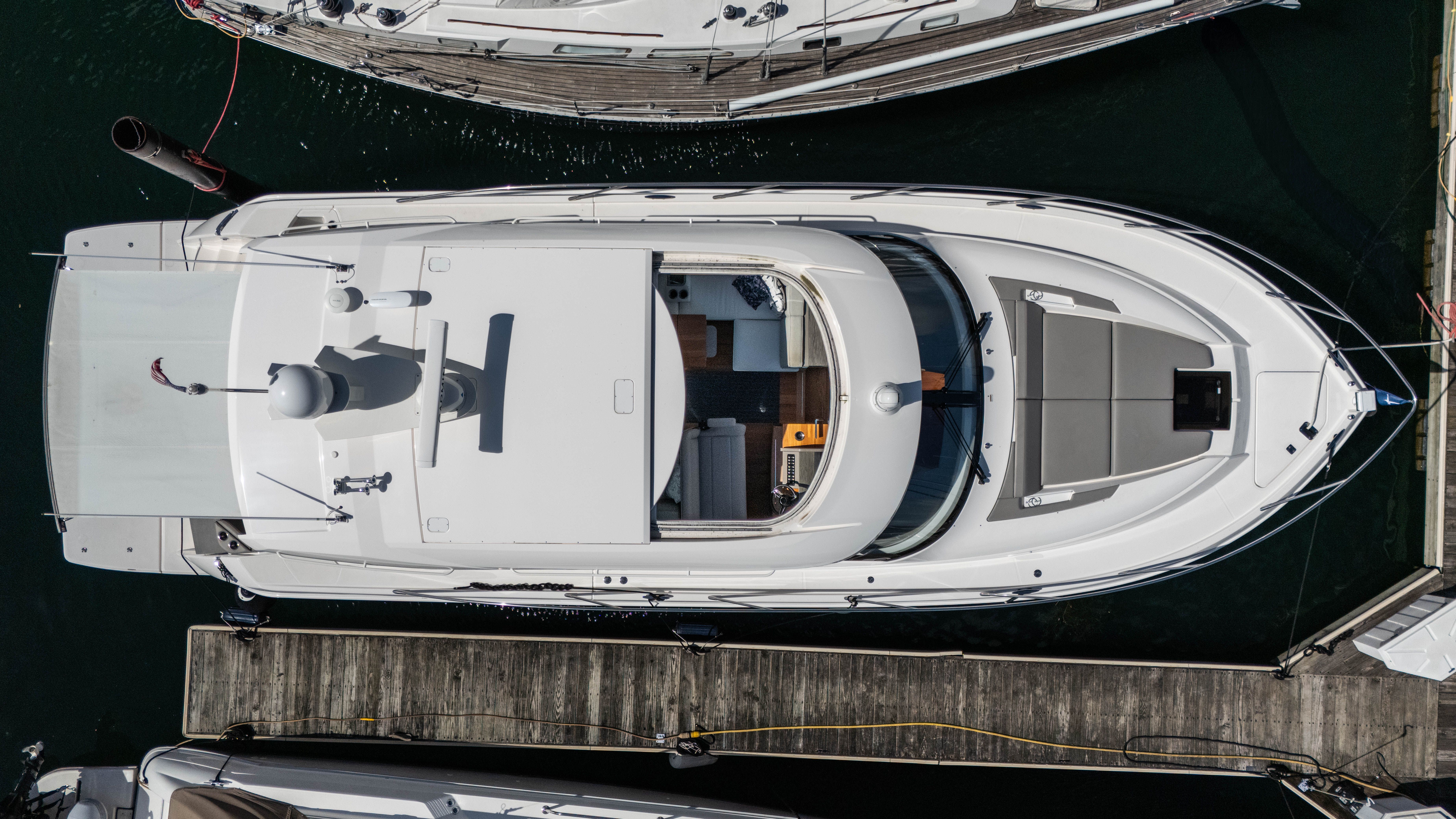 2020 Tiara Yachts
                                                             49 COUPE Image Thumbnail #8