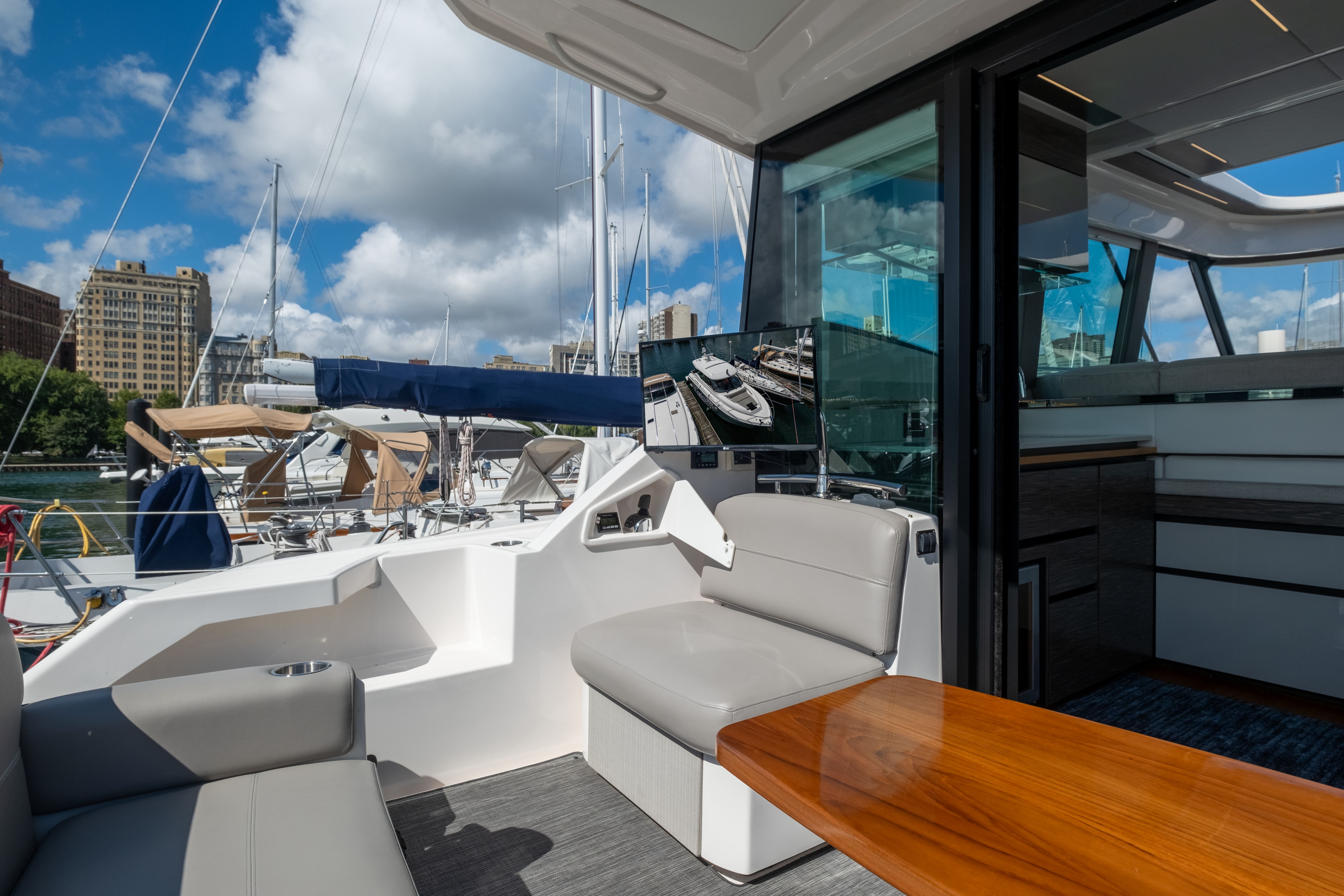 2020 Tiara Yachts
                                                             49 COUPE Image Thumbnail #18