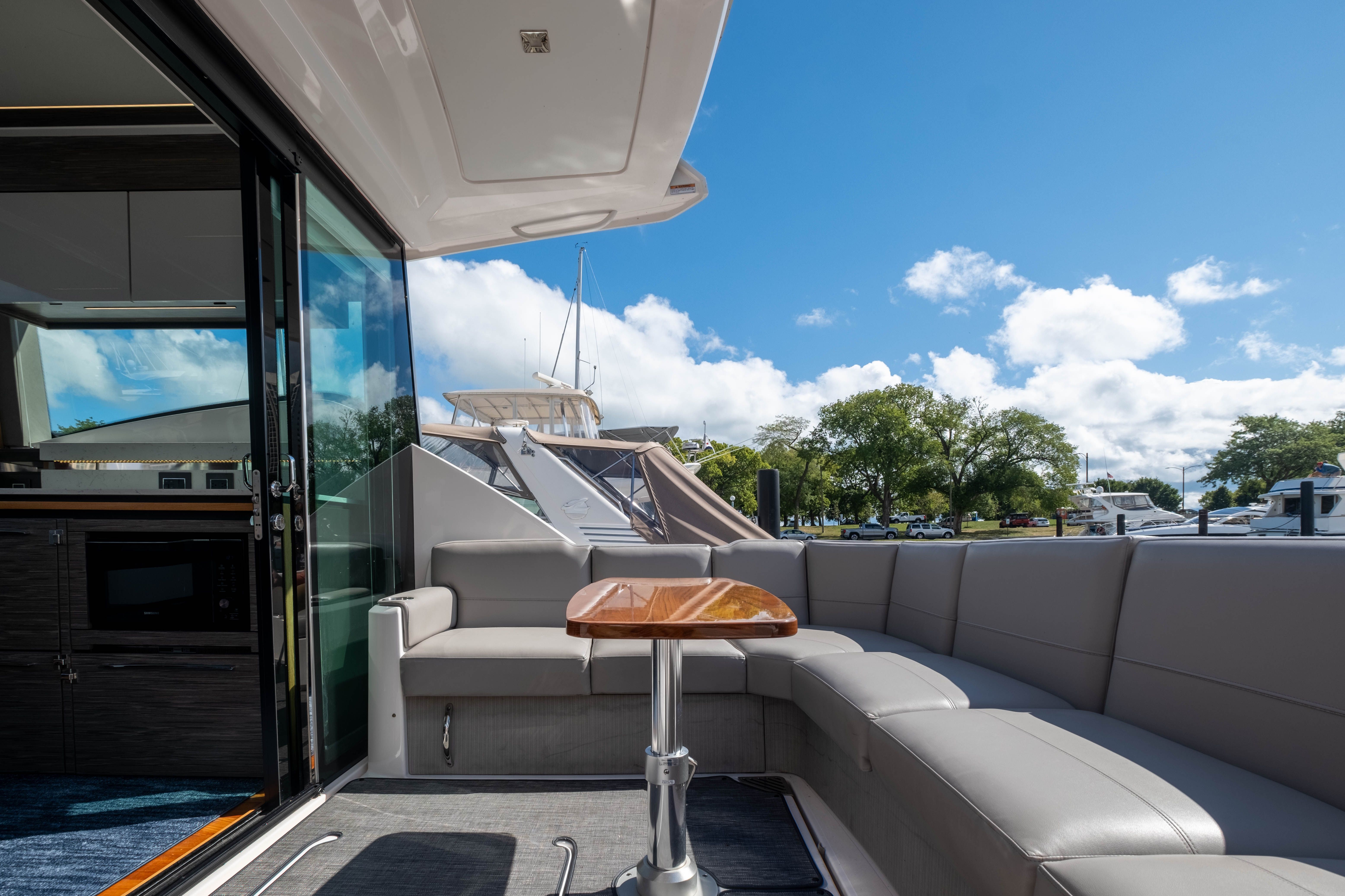 2020 Tiara Yachts
                                                             49 COUPE Image Thumbnail #22
