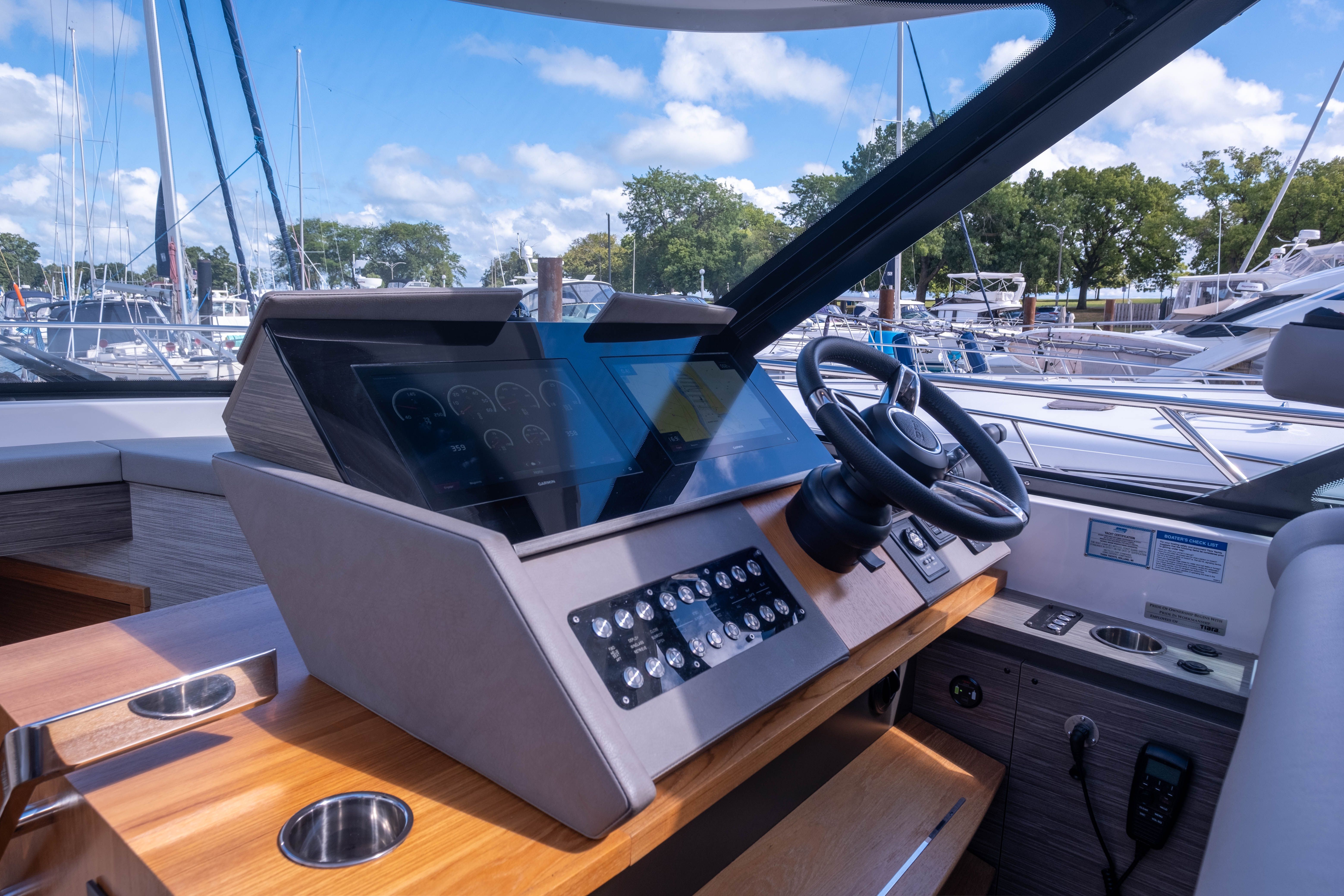 2020 Tiara Yachts
                                                             49 COUPE Image Thumbnail #37