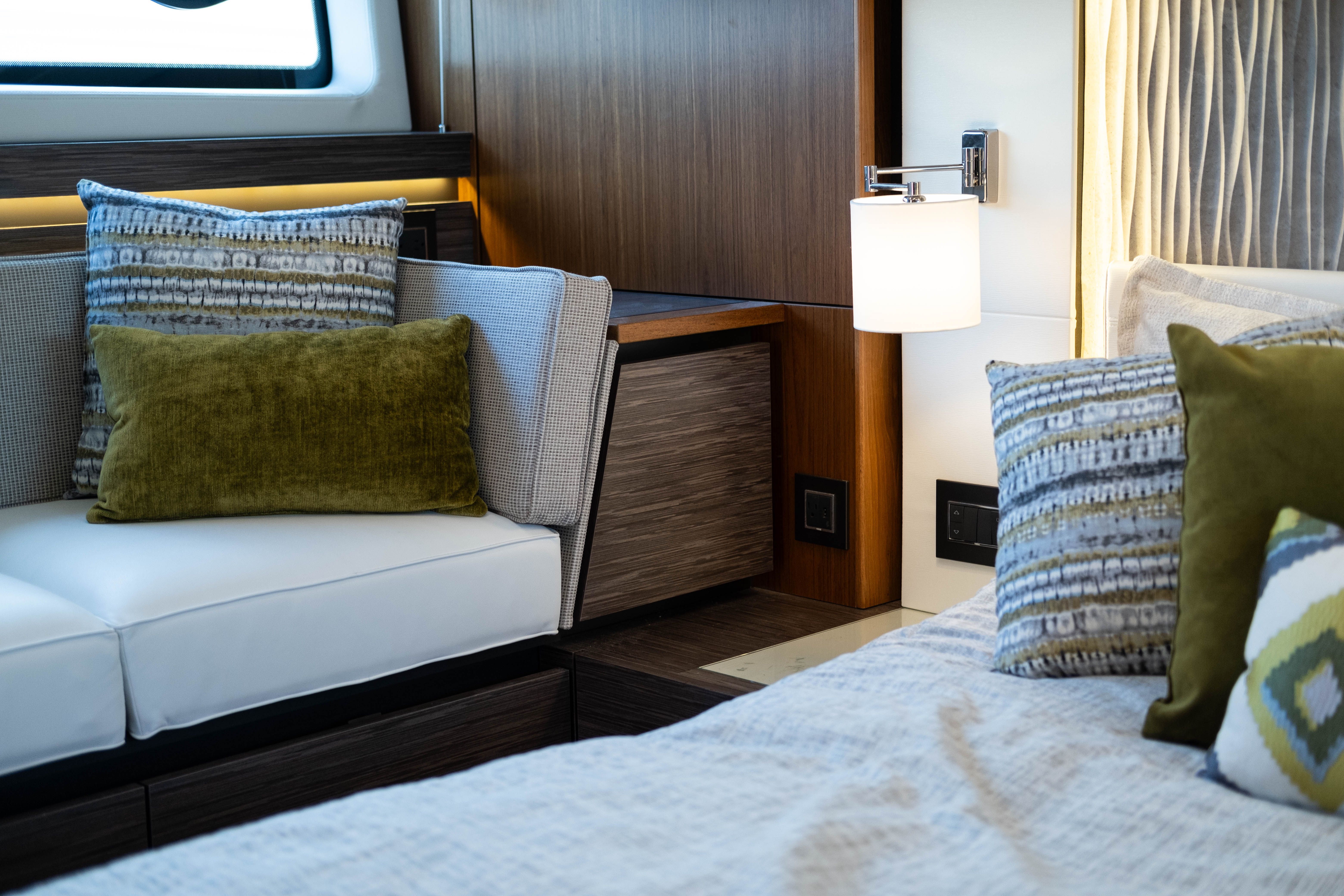 2020 Tiara Yachts
                                                             49 COUPE Image Thumbnail #67
