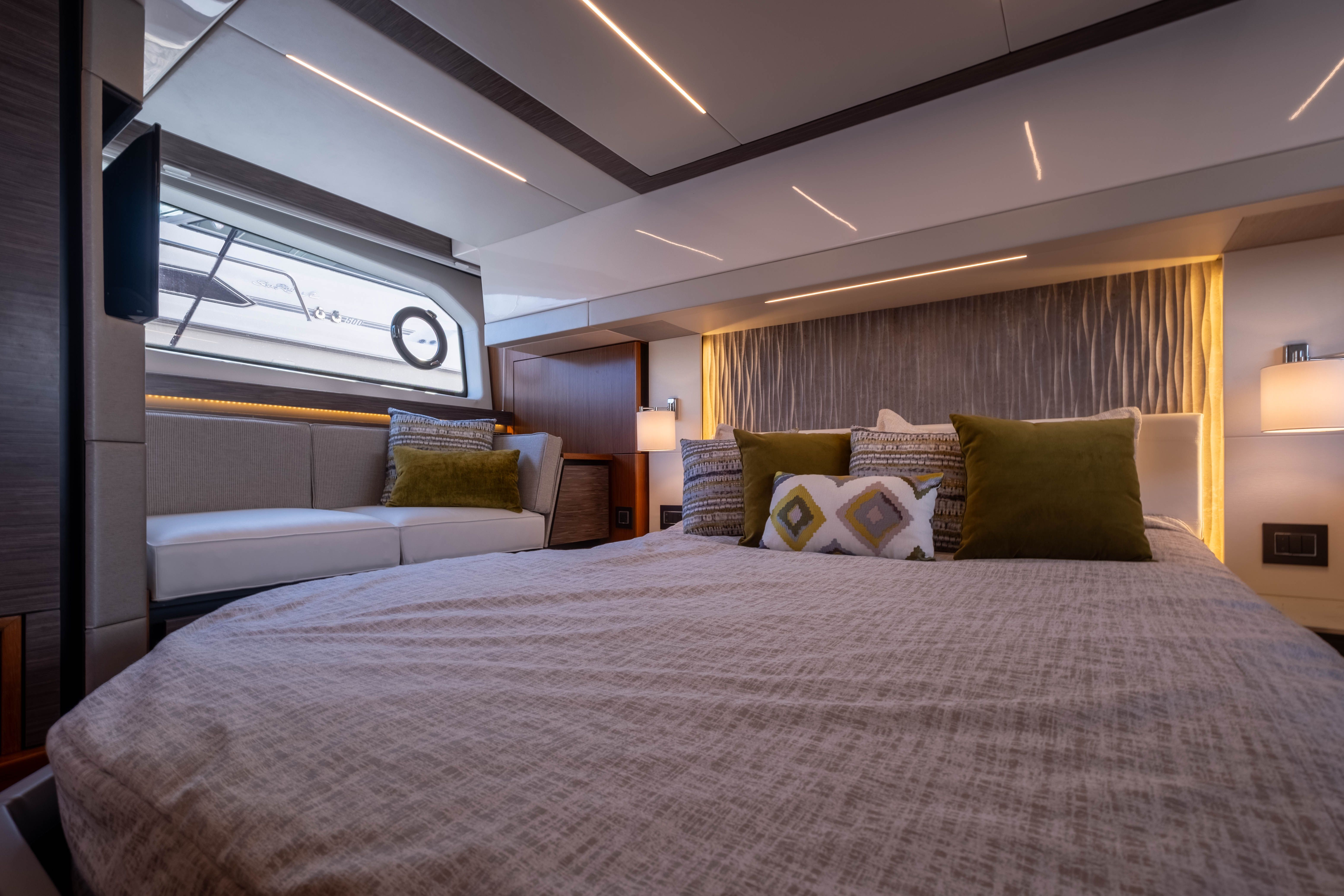2020 Tiara Yachts
                                                             49 COUPE Image Thumbnail #68