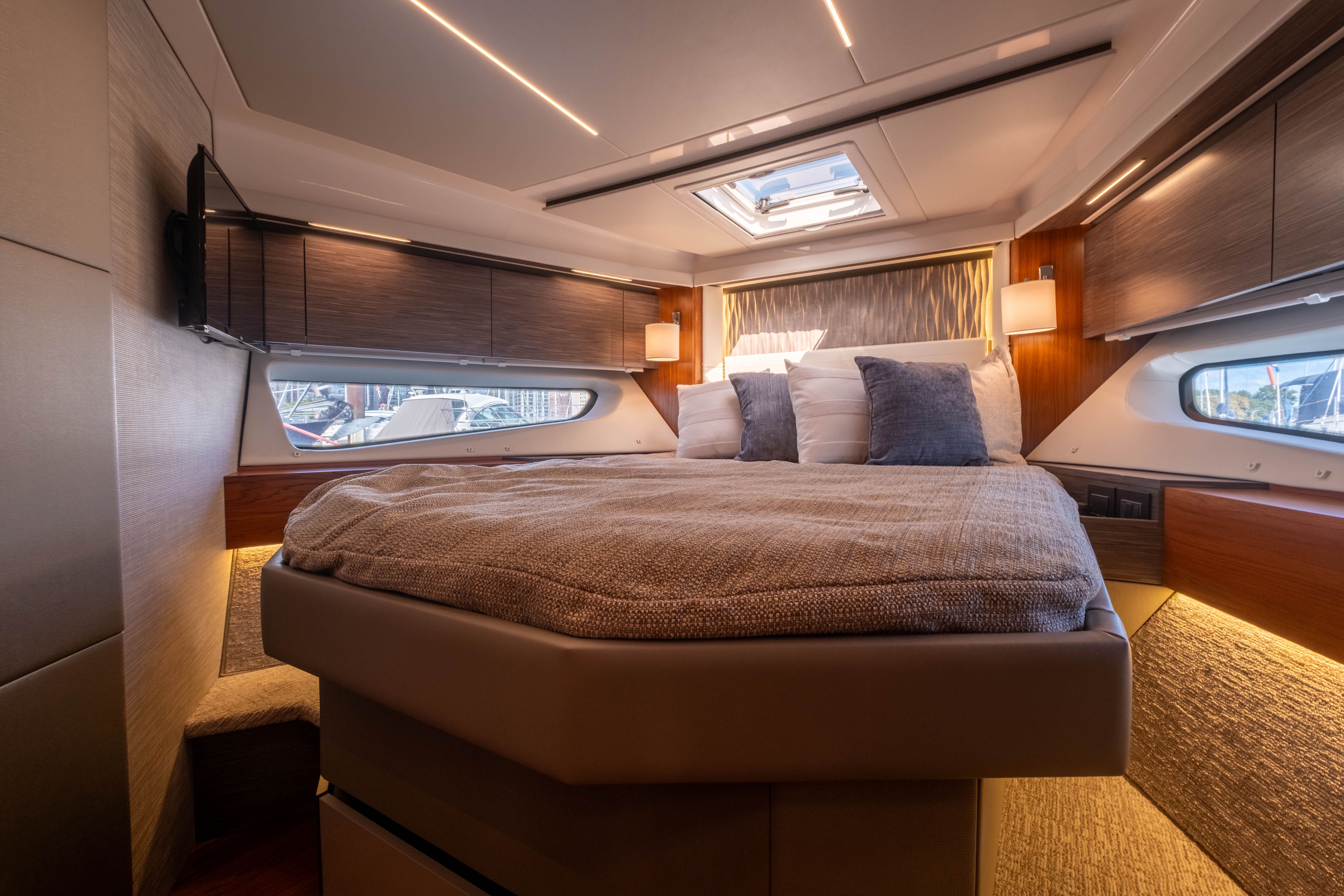 2020 Tiara Yachts
                                                             49 COUPE Image Thumbnail #75