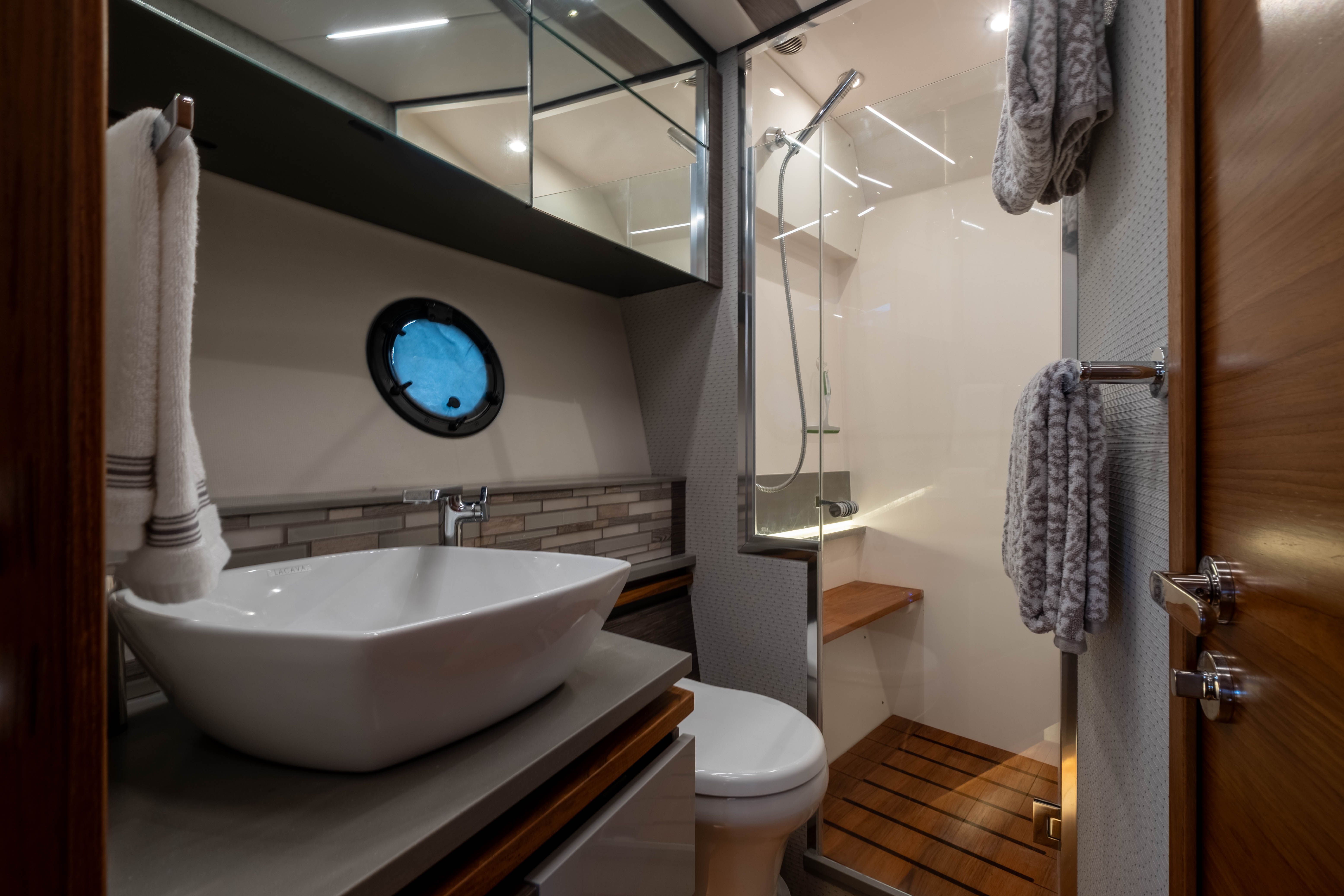 2020 Tiara Yachts
                                                             49 COUPE Image Thumbnail #80