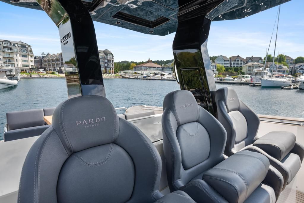 2022 Pardo Yachts
                                                             38 Image Thumbnail #13