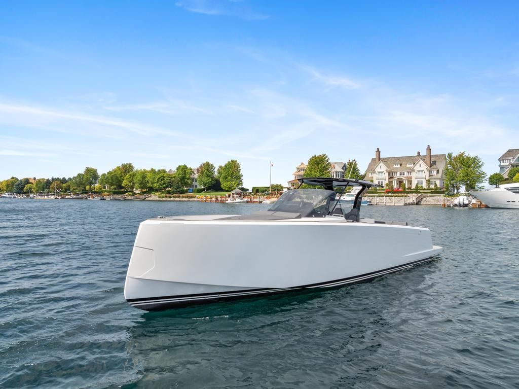 2022 Pardo Yachts 38 Image Thumbnail #3