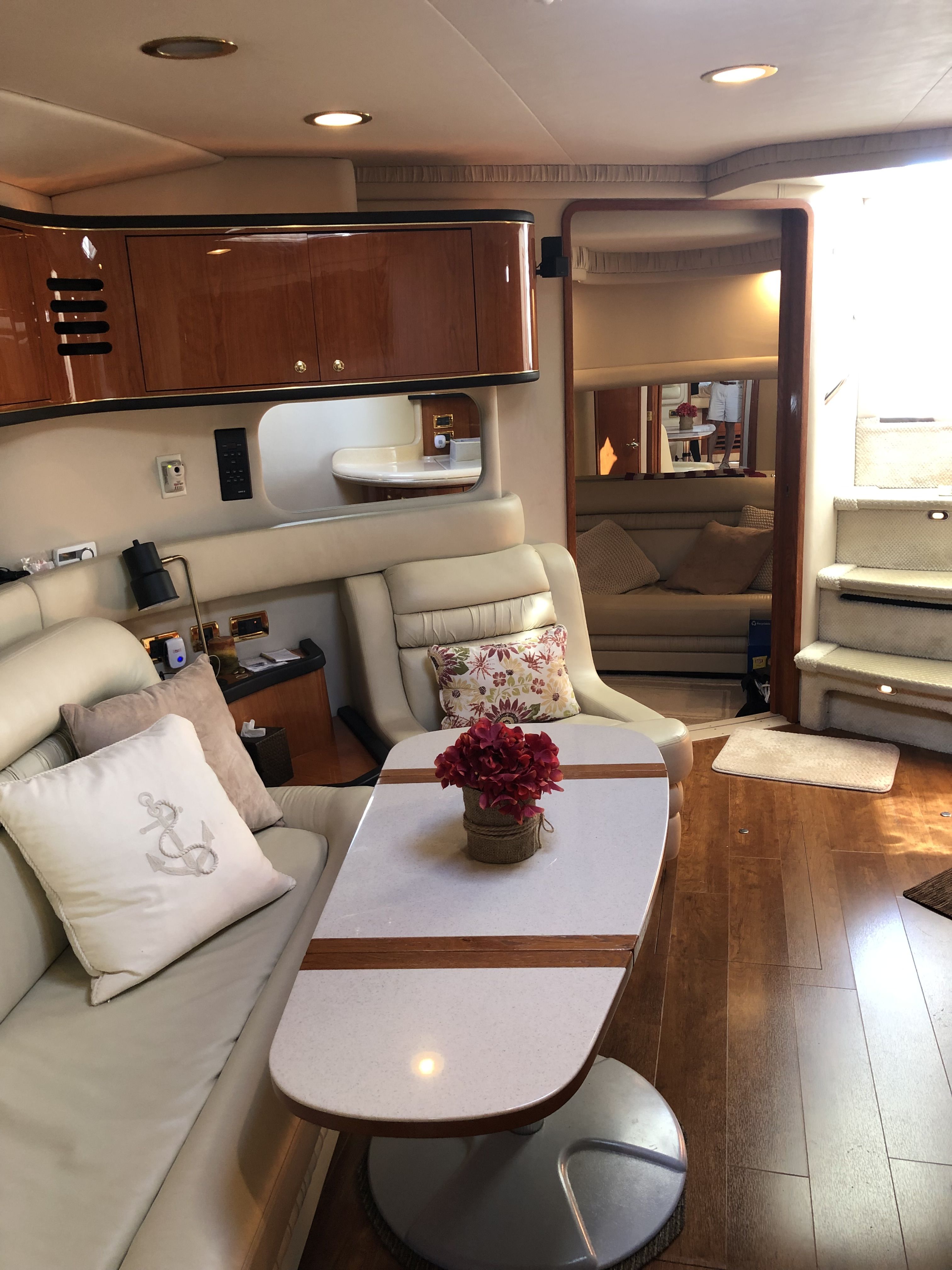 2001 Sea Ray
                                                             460 SUNDANCER Image Thumbnail #10
