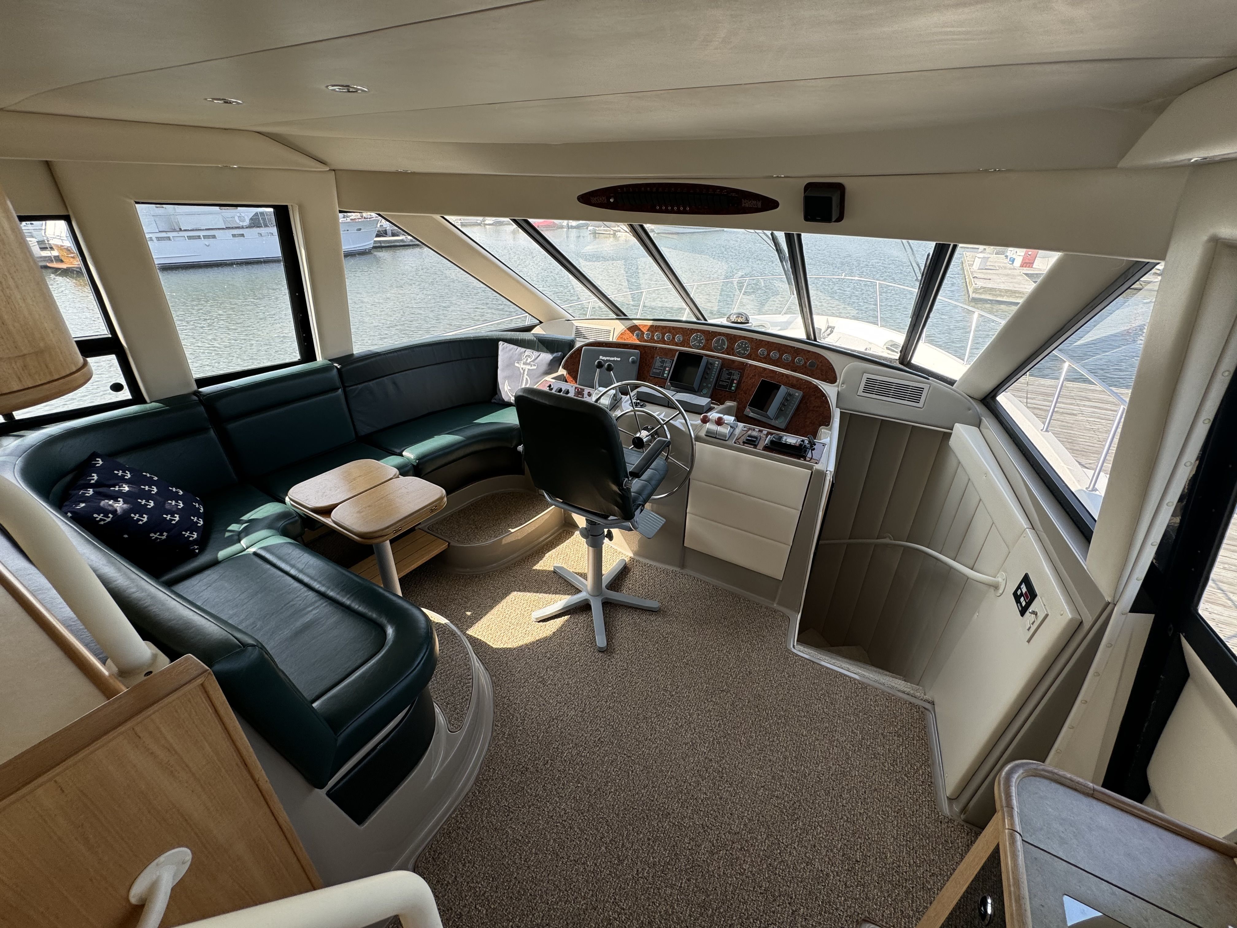 2000 Bayliner
                                                             5288 Image Thumbnail #26