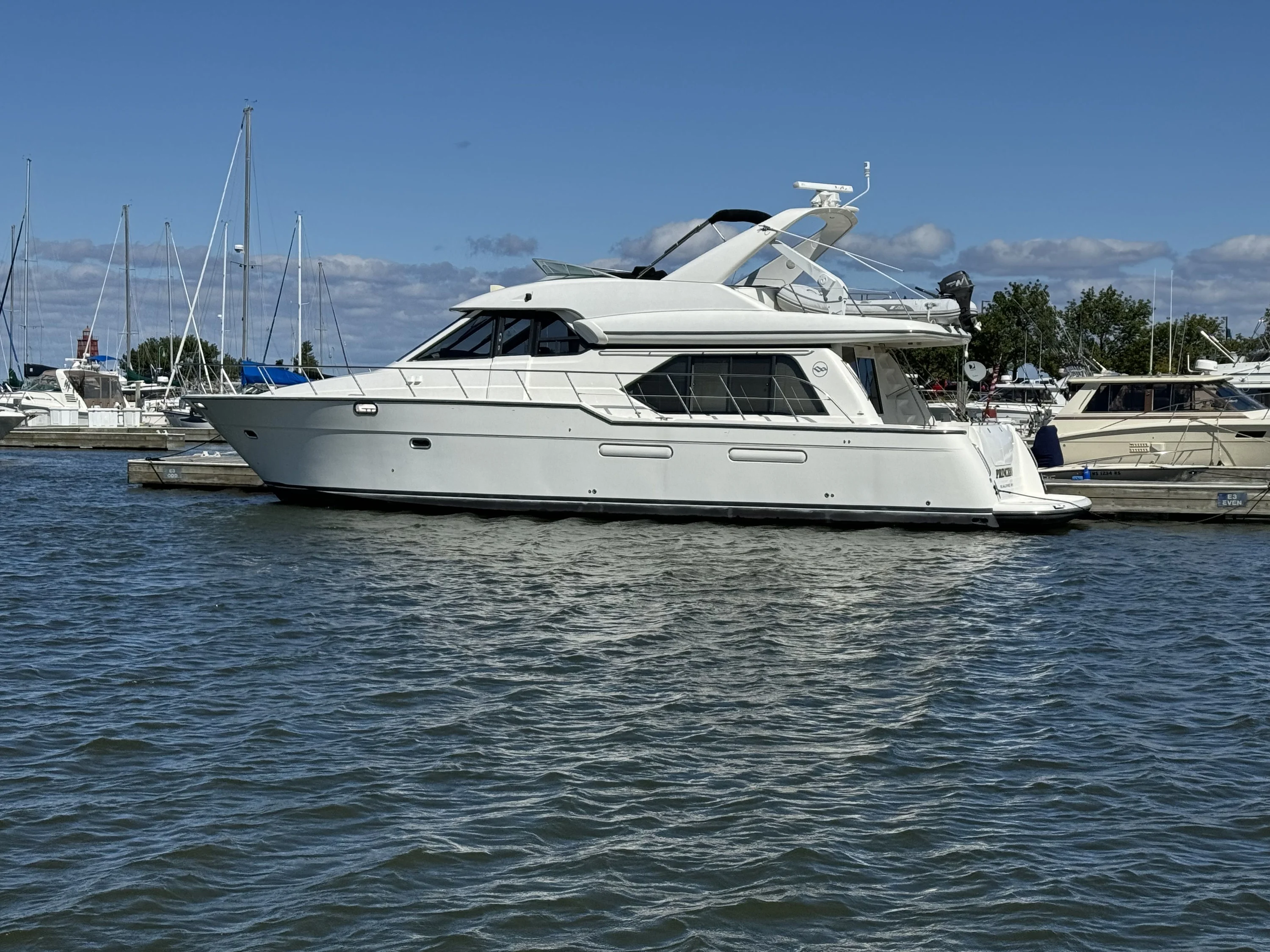 2000 Bayliner 5288 PILOTHOUSE MOTORHOUSE Image Thumbnail #1