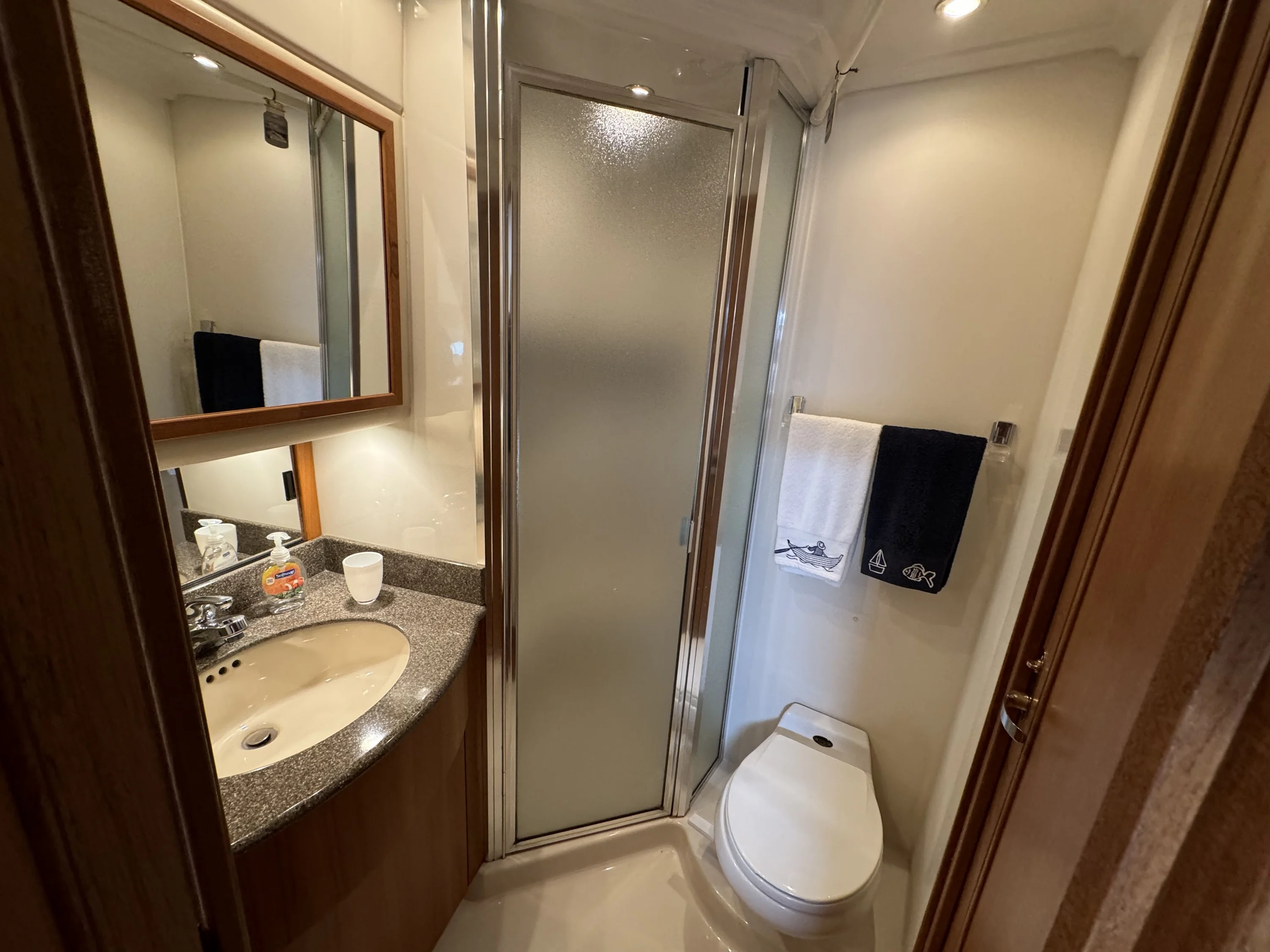 2000 Bayliner 5288 PILOTHOUSE MOTORHOUSE Image Thumbnail #37