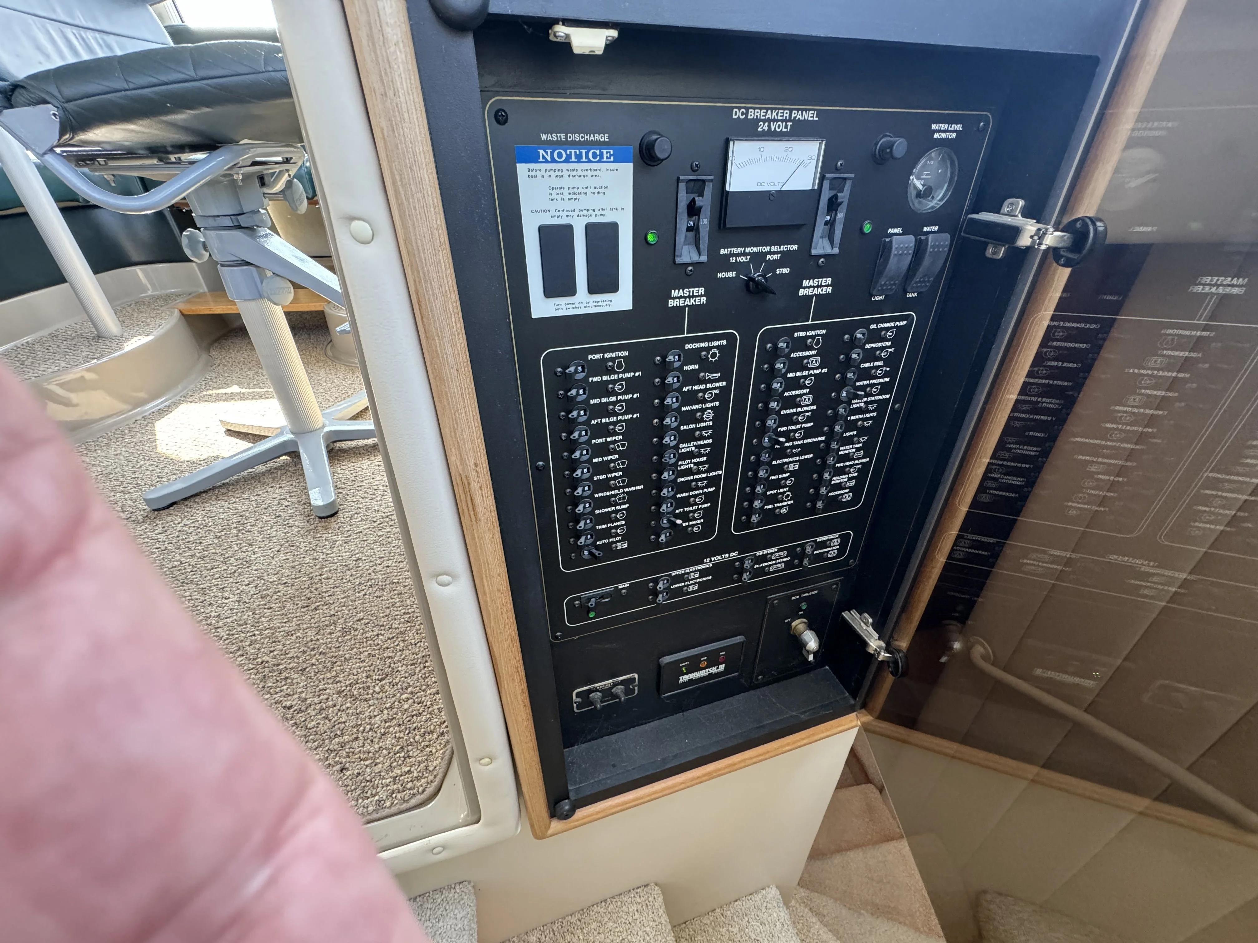 2000 Bayliner 5288 PILOTHOUSE MOTORHOUSE Image Thumbnail #44