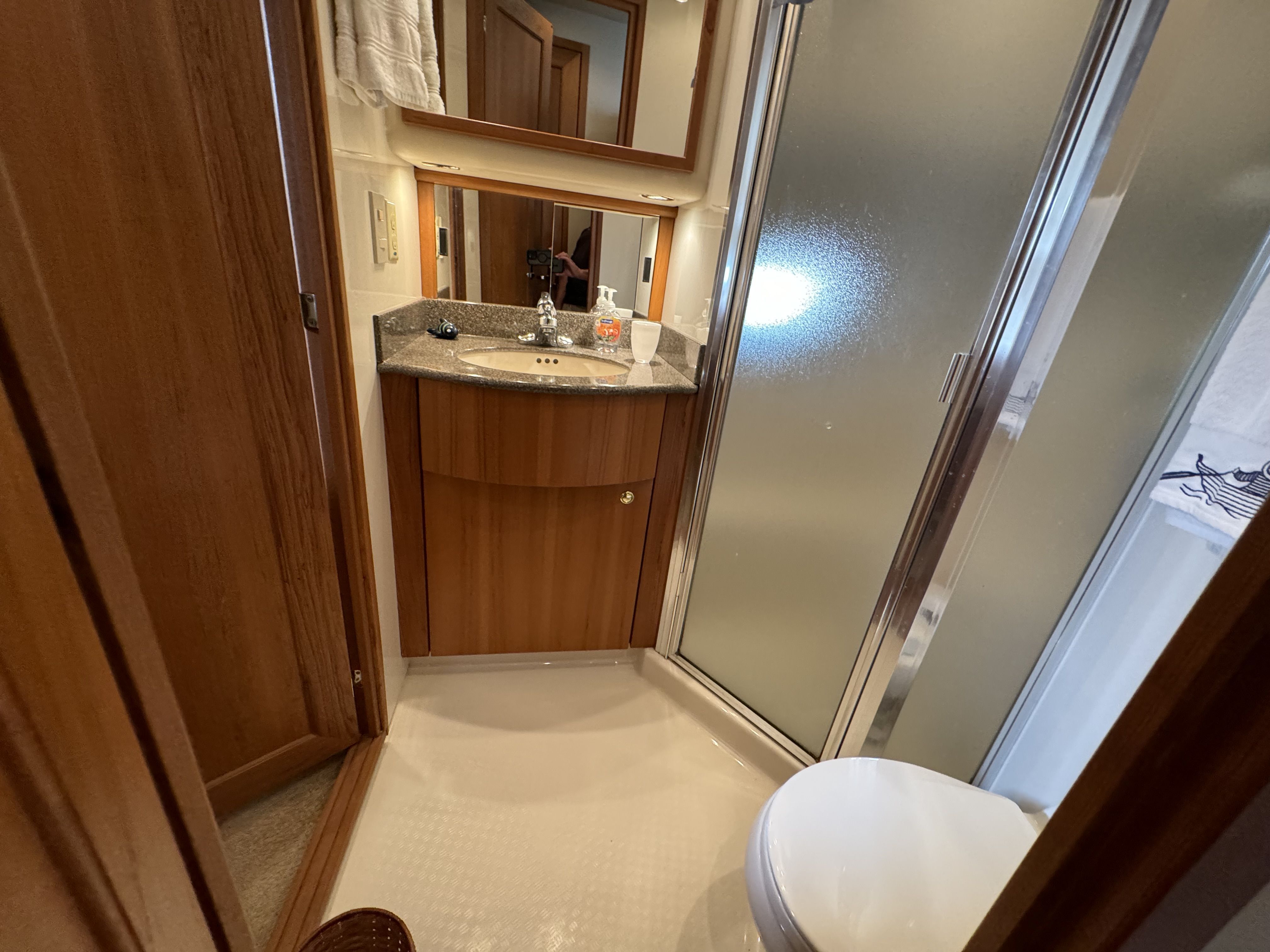 2000 Bayliner 5288 PILOTHOUSE MOTORHOUSE Image Thumbnail #32