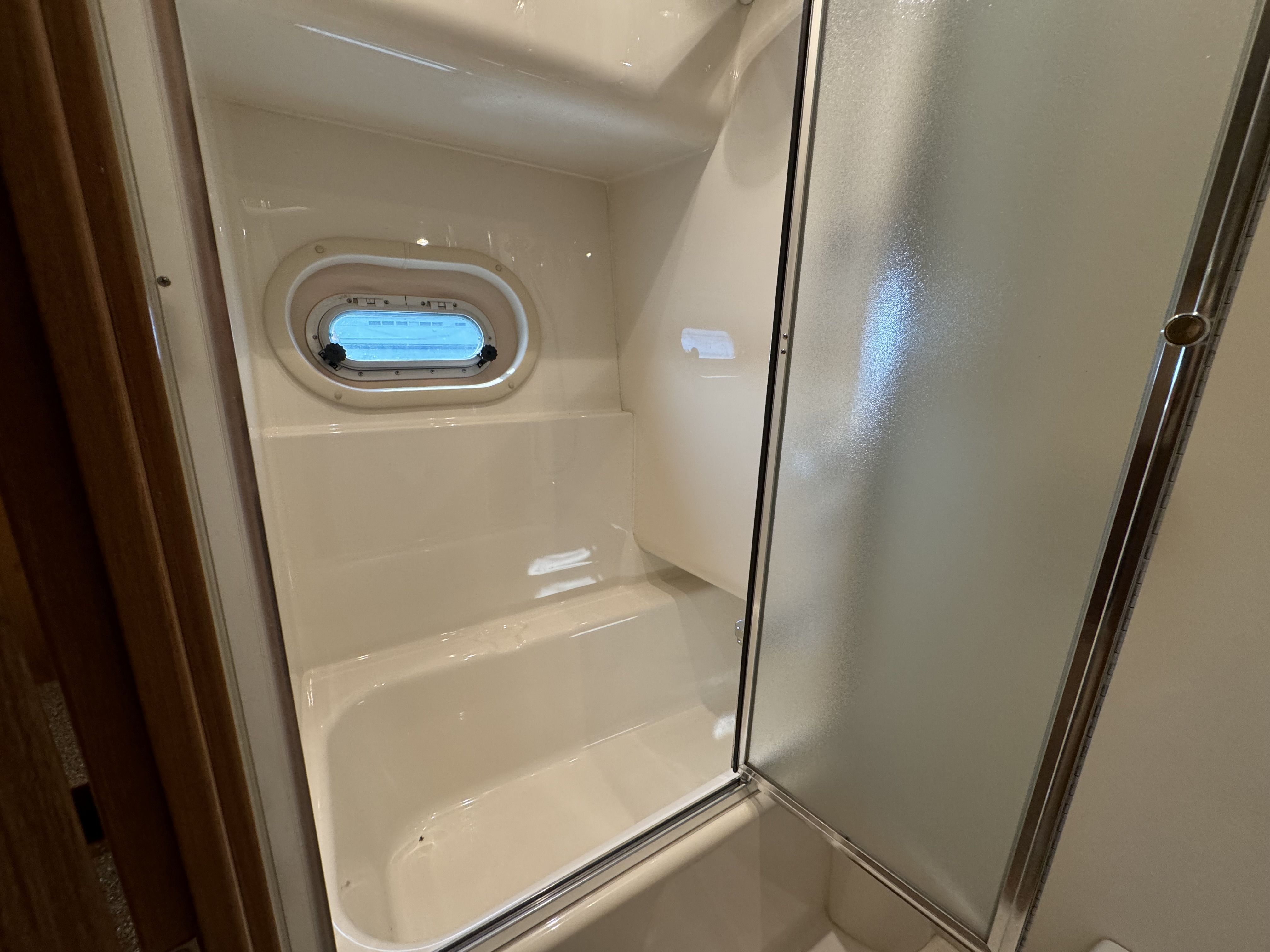 2000 Bayliner 5288 PILOTHOUSE MOTORHOUSE Image Thumbnail #33