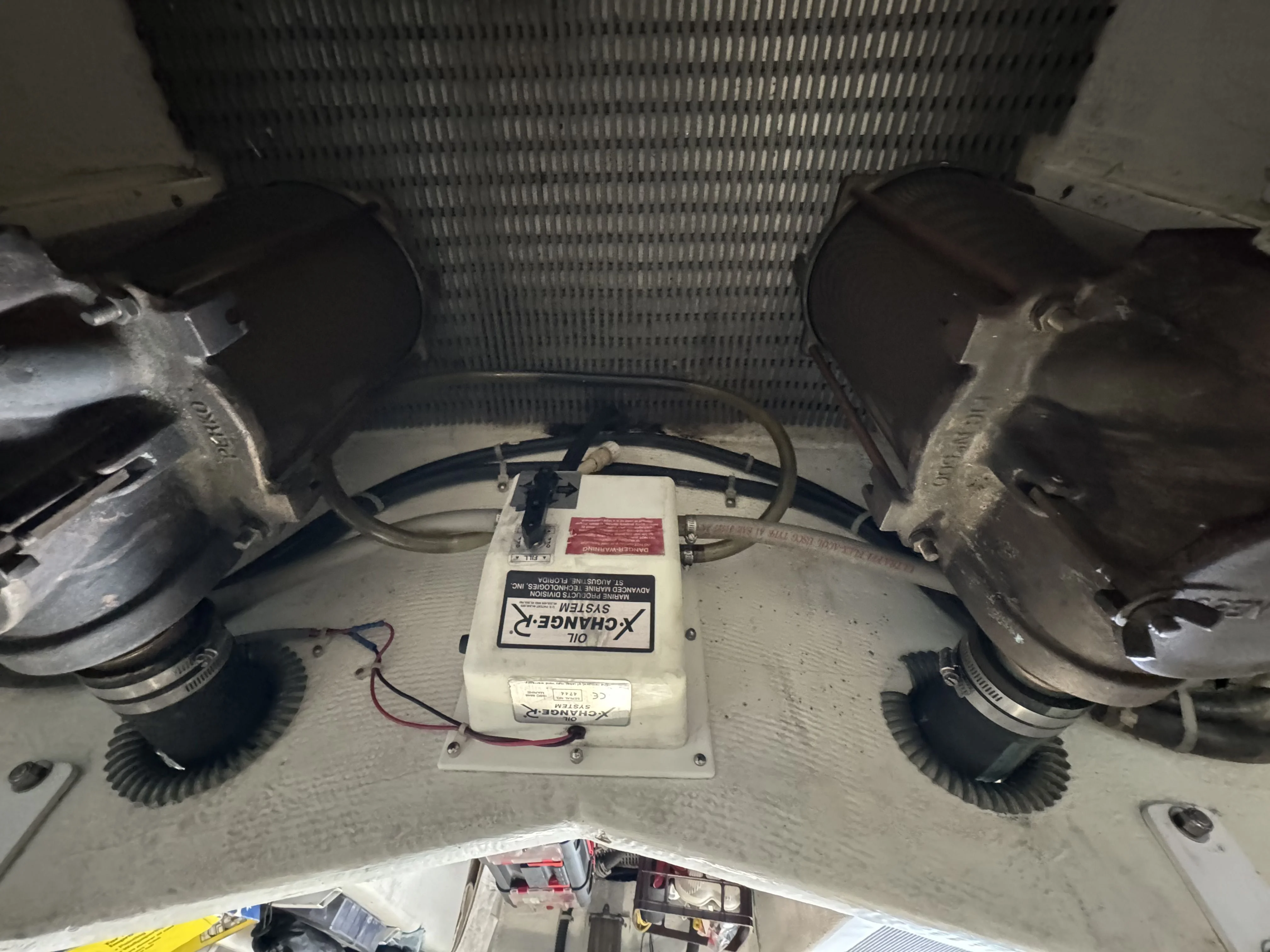 2000 Bayliner 5288 PILOTHOUSE MOTORHOUSE Image Thumbnail #53