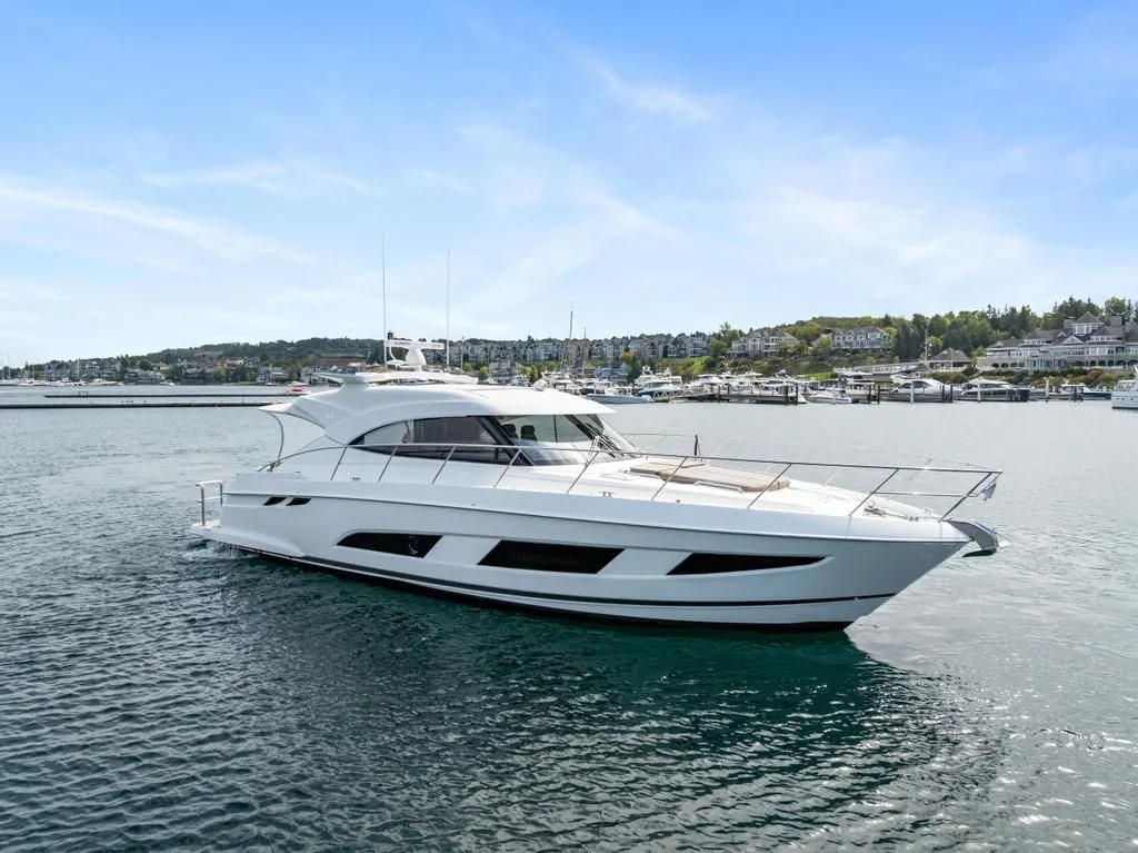 2018 Riviera 4800SY Image Thumbnail #4
