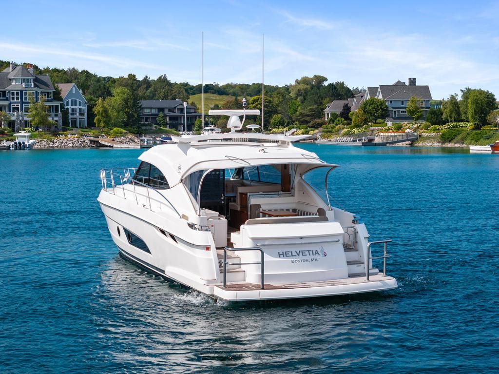 2018 Riviera
                                                             4800SY Image Thumbnail #9