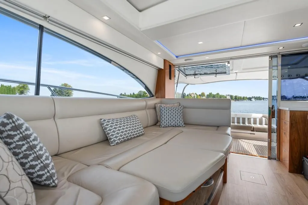 2018 Riviera 4800SY Image Thumbnail #25