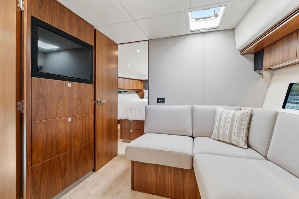 2018 Riviera 4800SY Image Thumbnail #37