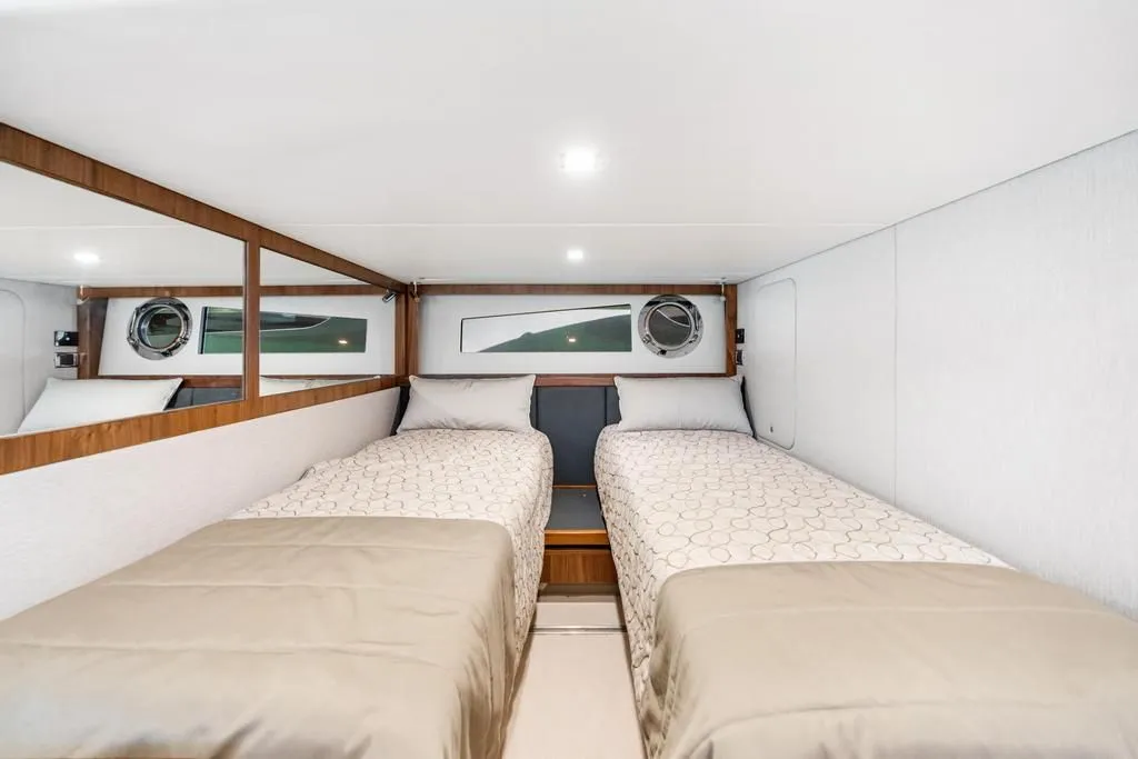 2018 Riviera 4800SY Image Thumbnail #39