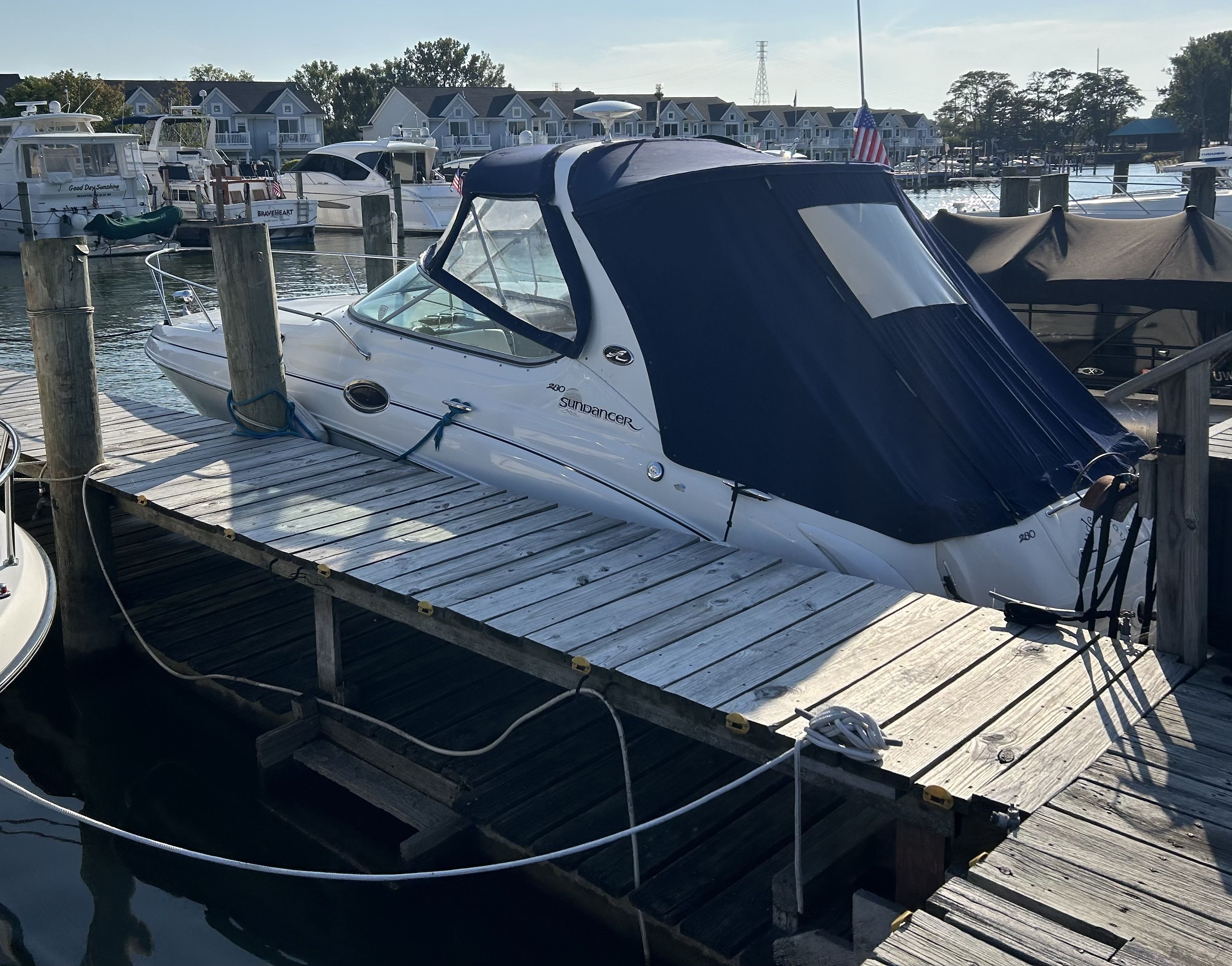 2005 Sea Ray
                                                             280 SUNDANCER Image Thumbnail #2