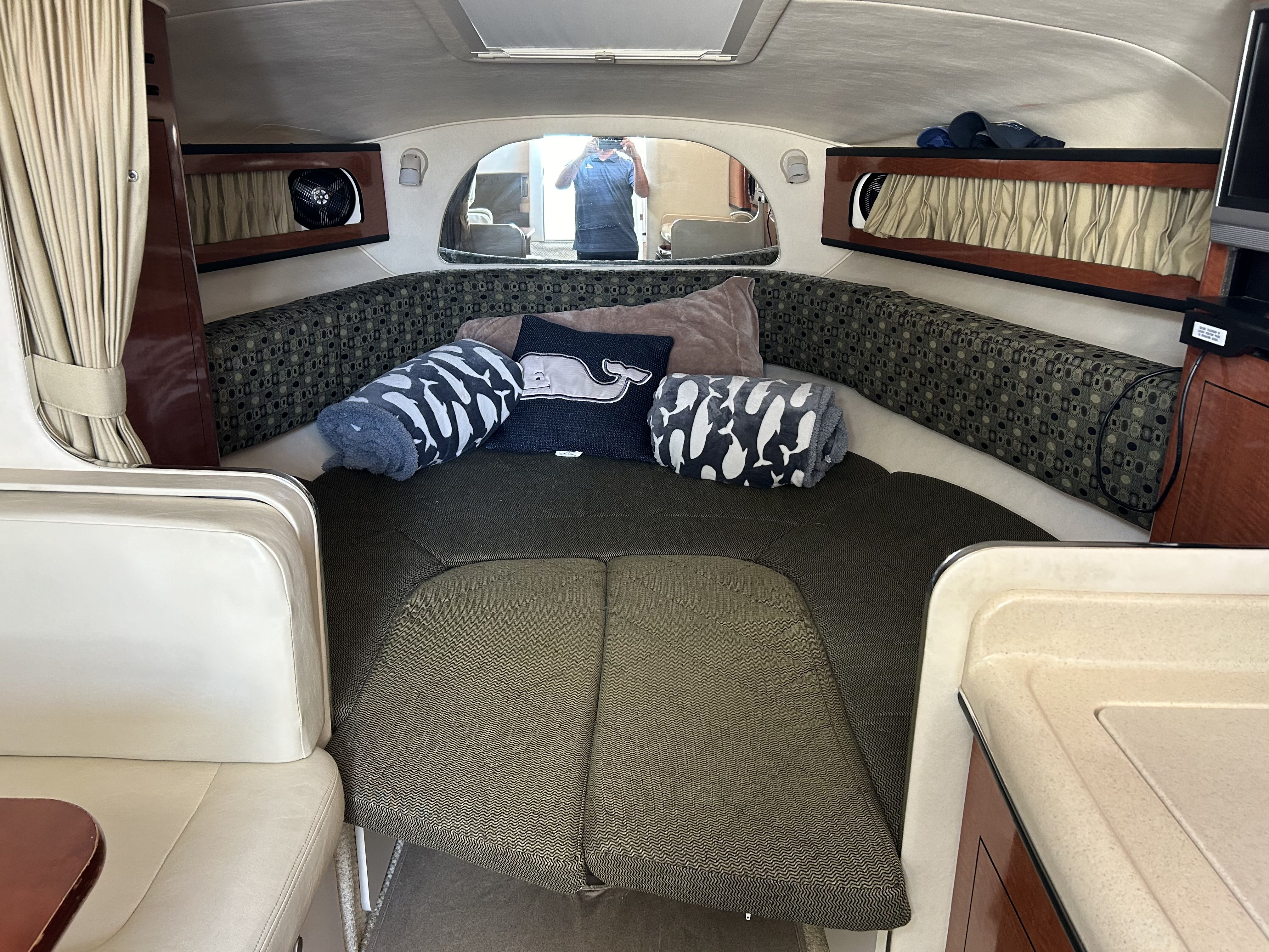 2005 Sea Ray
                                                             280 SUNDANCER Image Thumbnail #11