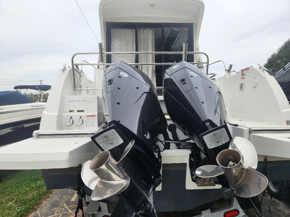 2020 Beneteau
                                                             ANTARES 27 Image Thumbnail #6