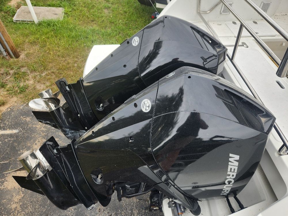 2020 Beneteau
                                                             ANTARES 27 Image Thumbnail #8
