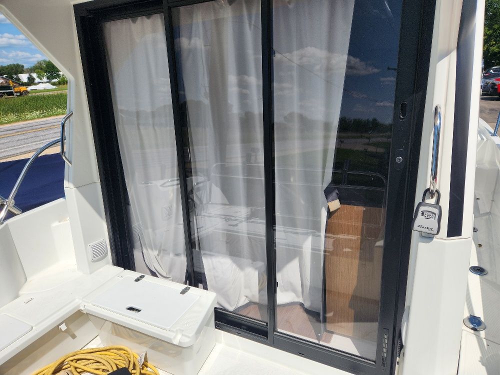 2020 Beneteau
                                                             ANTARES 27 Image Thumbnail #11