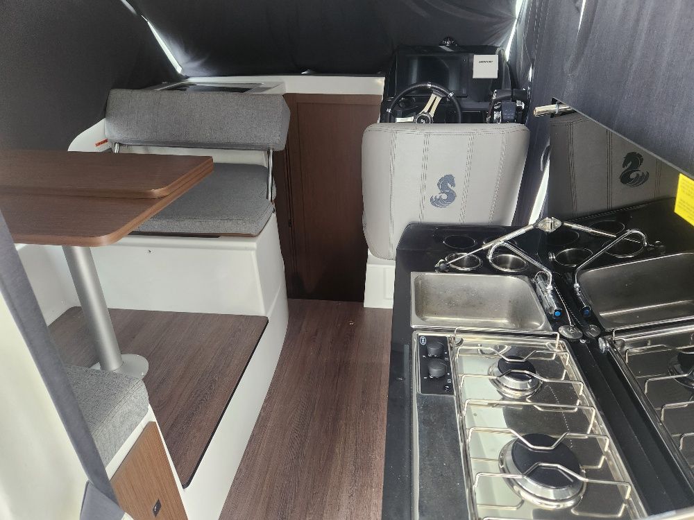 2020 Beneteau
                                                             ANTARES 27 Image Thumbnail #21