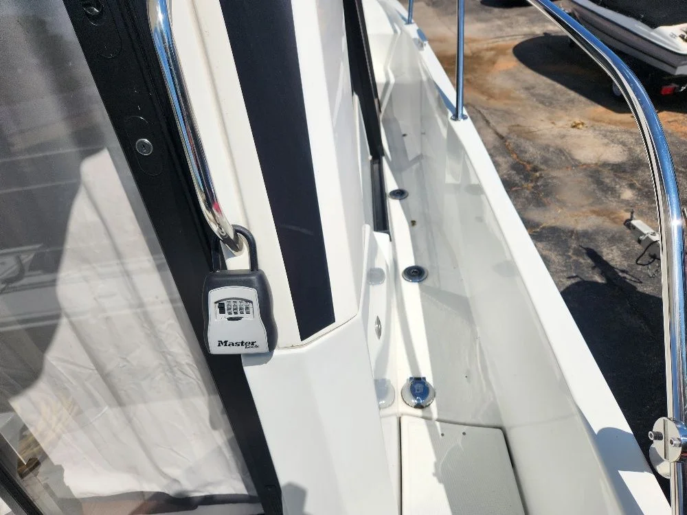2020 Beneteau ANTARES 27 Image Thumbnail #12