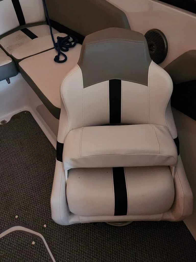 2016 Four Winns H200 Image Thumbnail #8