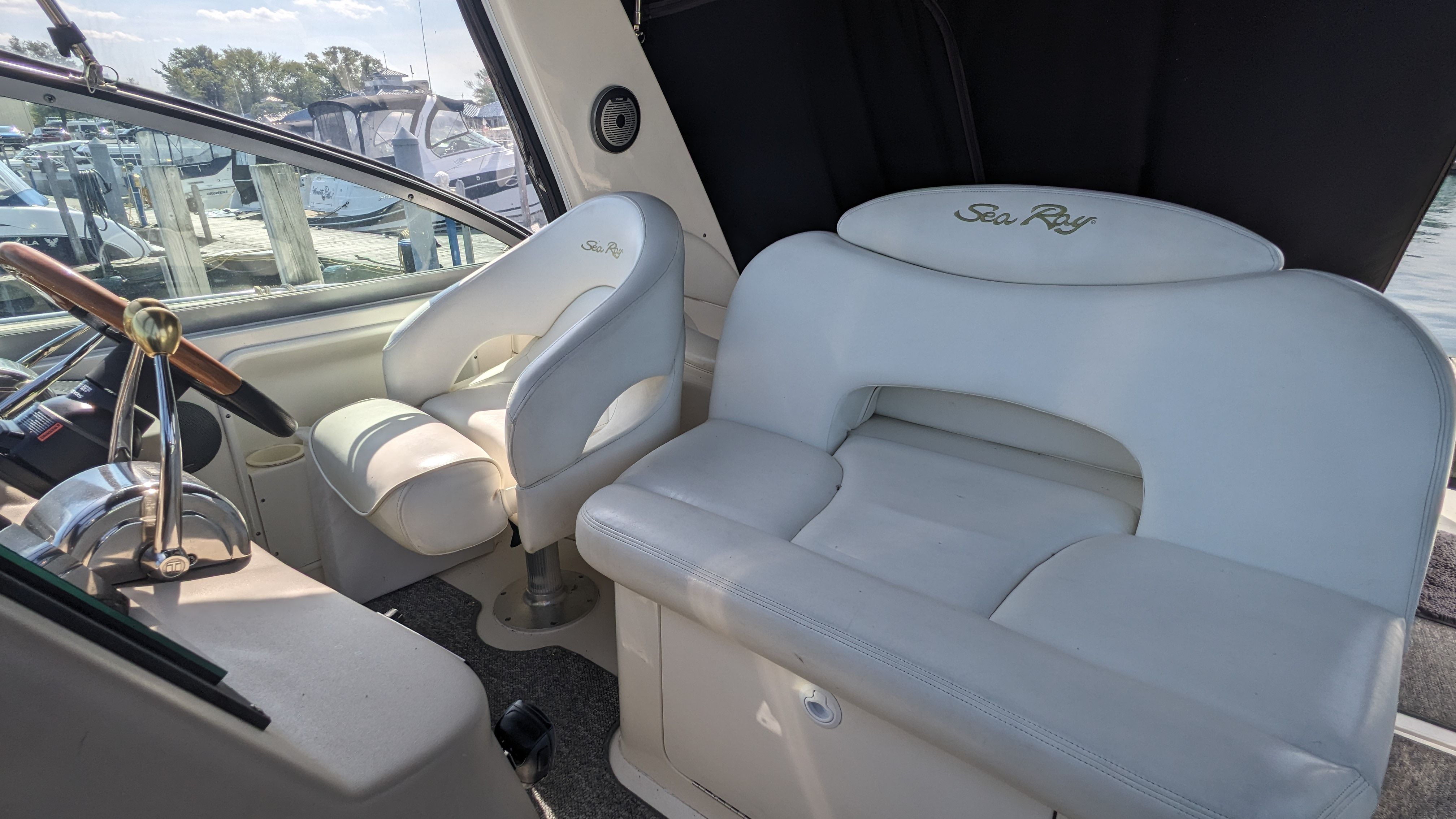 2001 Sea Ray
                                                             340 Sundancer Image Thumbnail #7