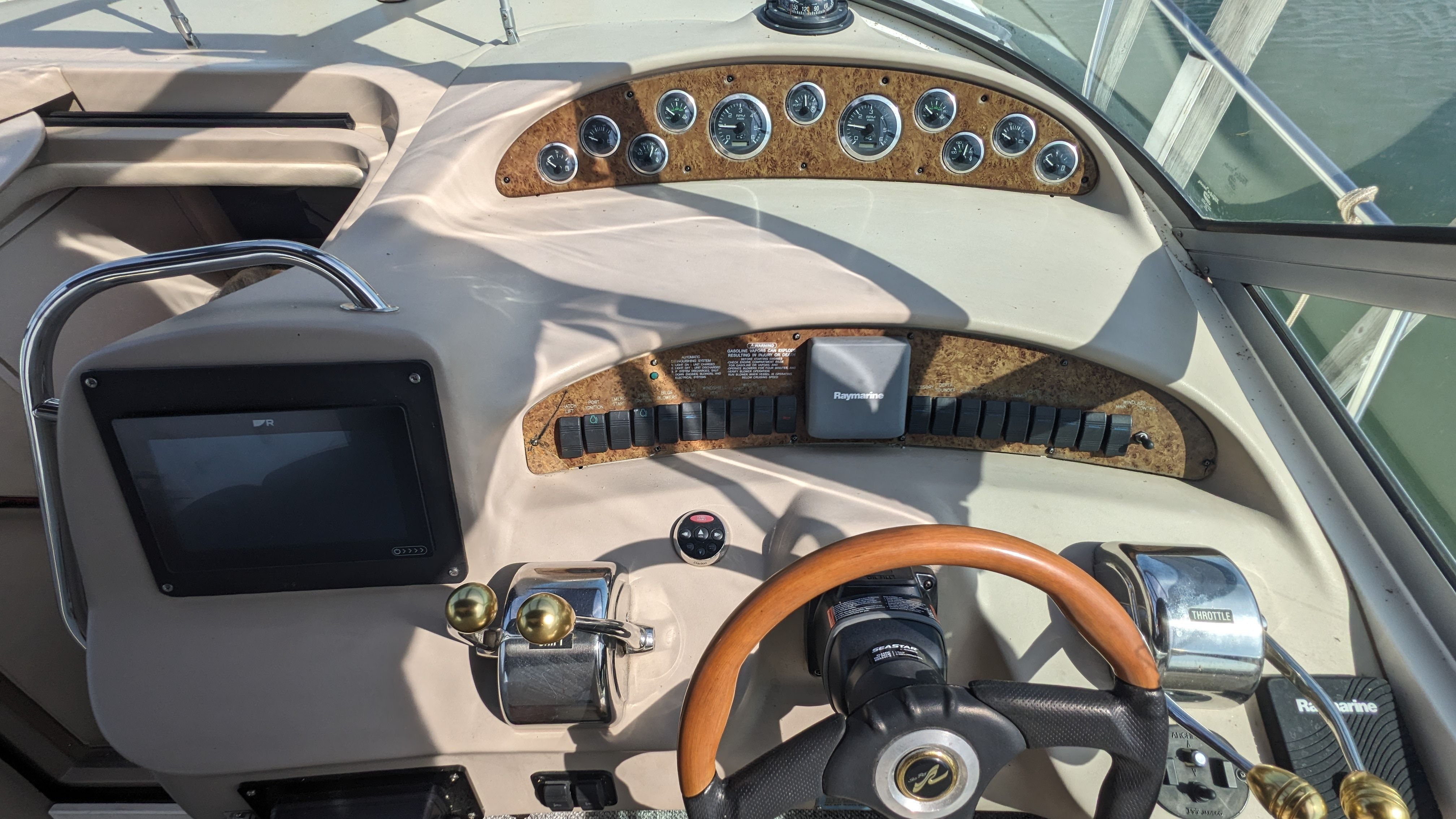 2001 Sea Ray
                                                             340 Sundancer Image Thumbnail #12