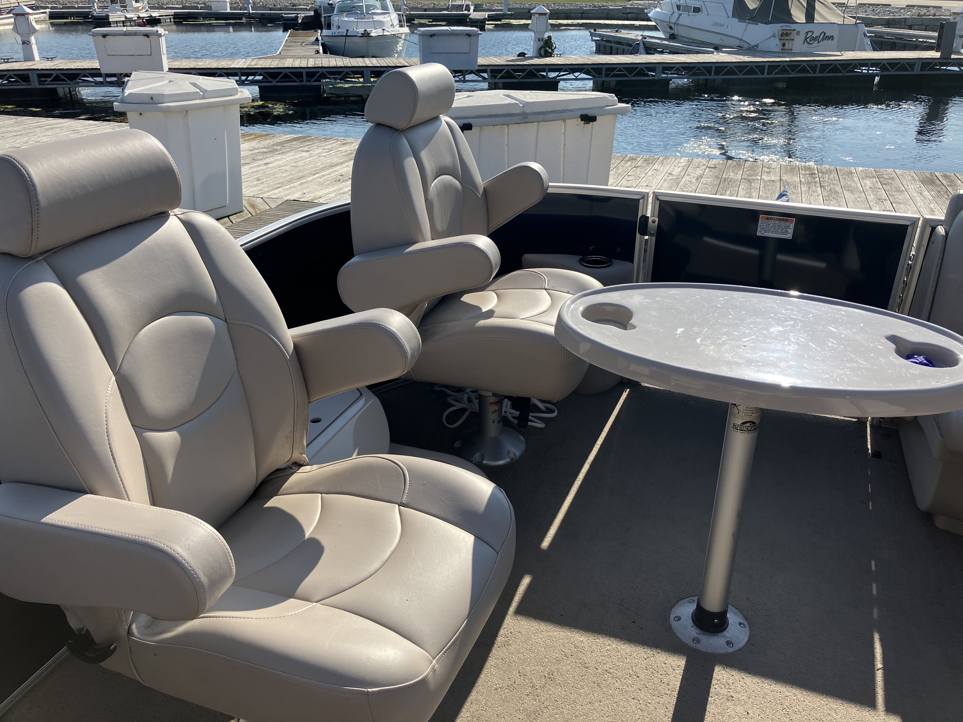 2013 Sylvan 8524 MIRAGE Image Thumbnail #7